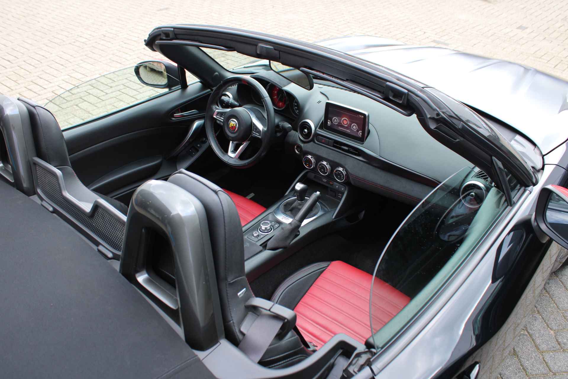 Fiat Spider Abarth 1.4 MultiAir Turbo | Orgineel NL | 170PK Handbak | Cruise | Stoelverwarming | Bose Audio - 13/49