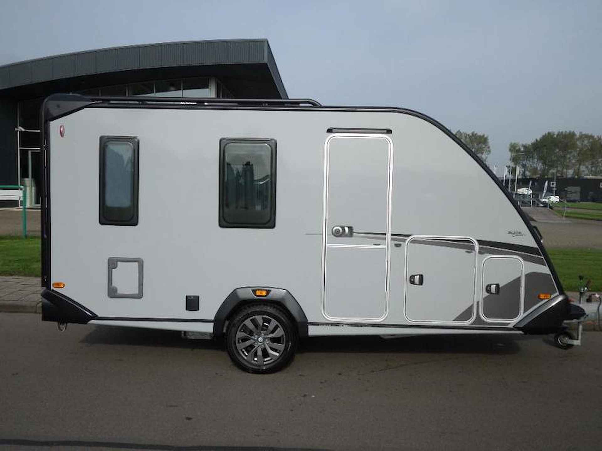 Knaus Sport en Fun 480 QL Black Edition,veel opties - 3/25