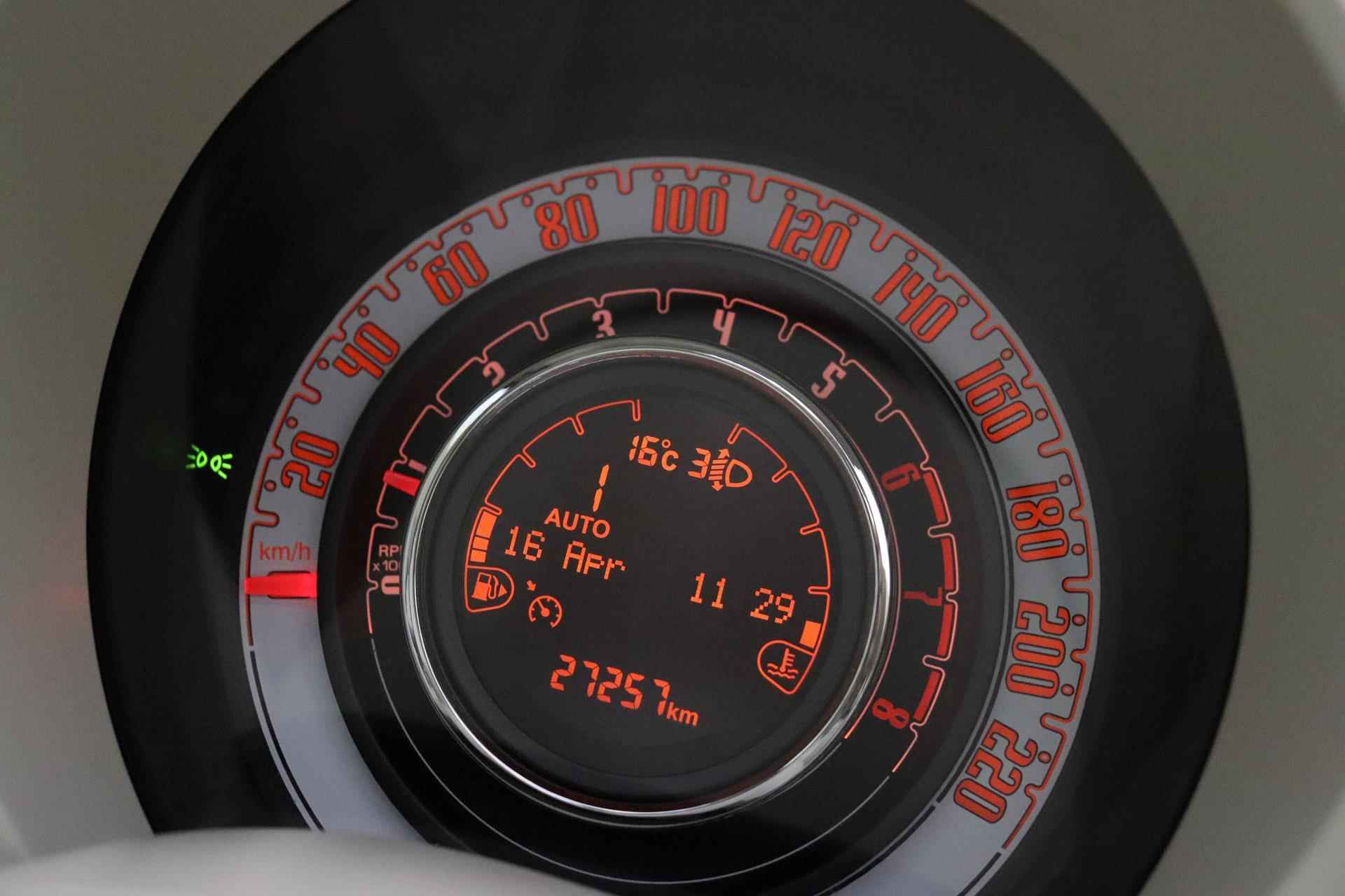 Fiat 500 1.2 Lounge Automaat | Cabriolet | Navigatie | DAB Radio | Weinig kilometers | Lichtmetalen velgen - 31/37