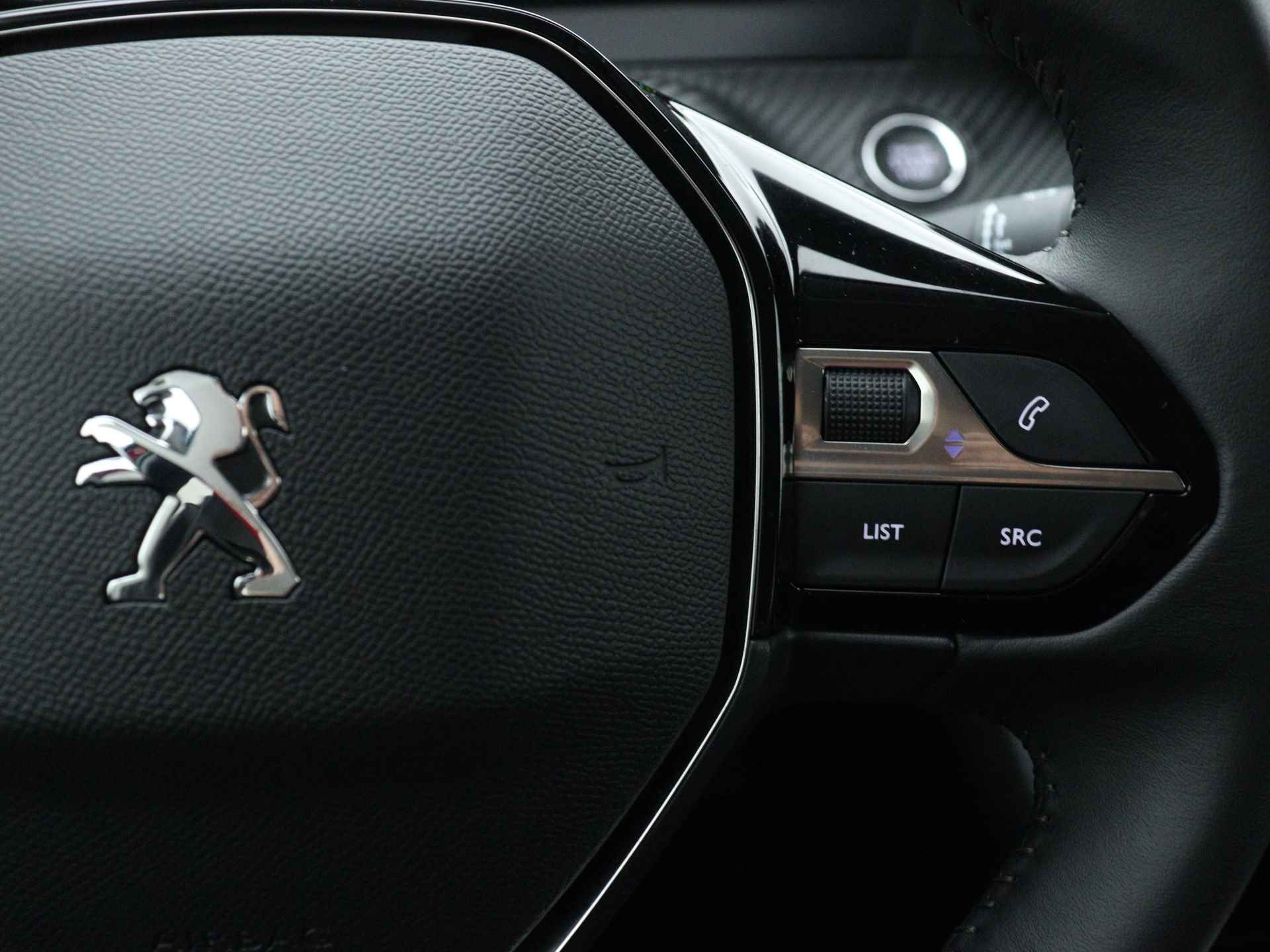 Peugeot e-208 EV Allure Limited 50 kWh | 136Pk | Navigatie | Parkeersensoren achter | Lichtmetalen velgen | - 21/43