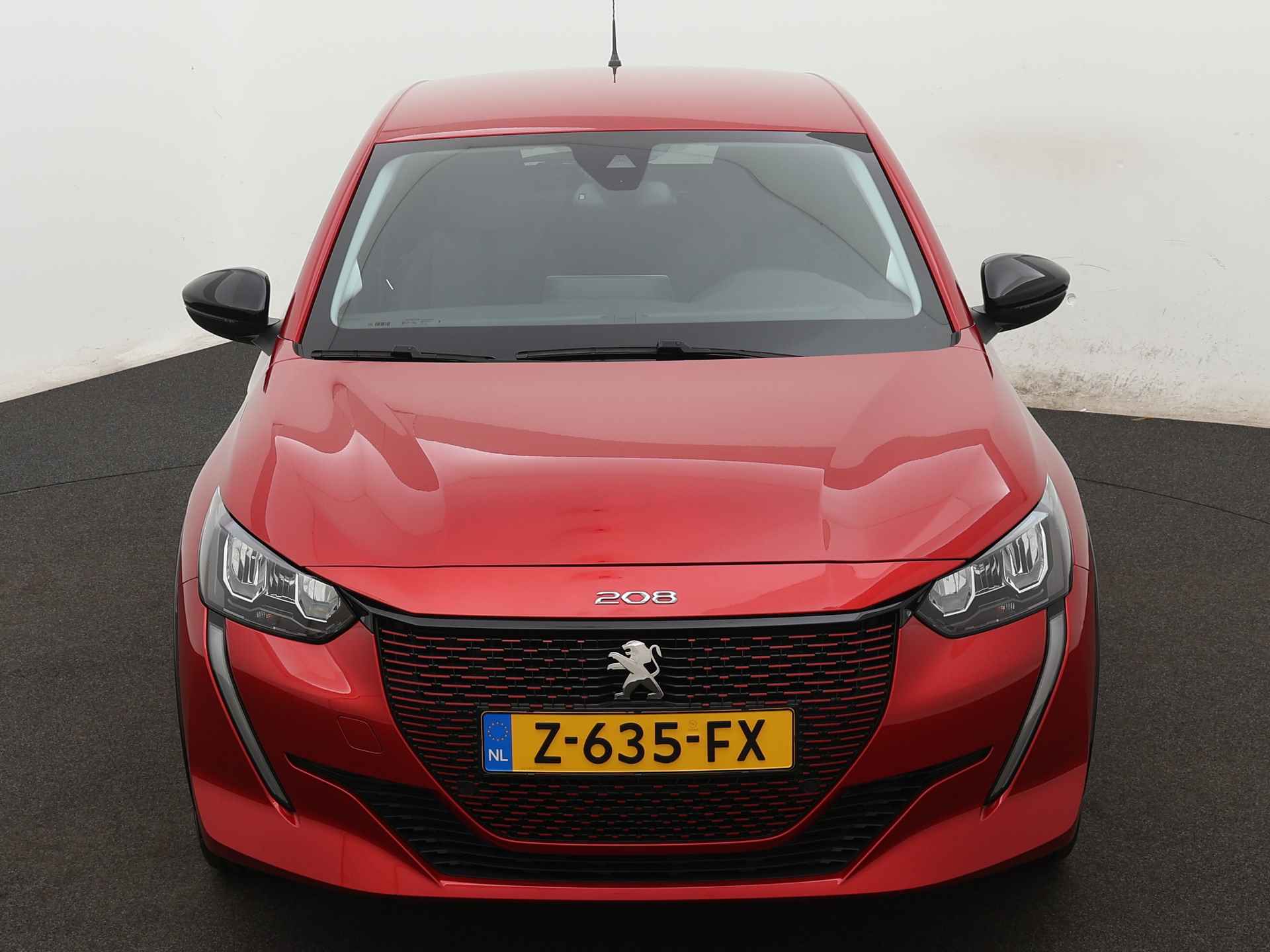 Peugeot e-208 EV Allure Limited 50 kWh | 136Pk | Navigatie | Parkeersensoren achter | Lichtmetalen velgen | - 26/43