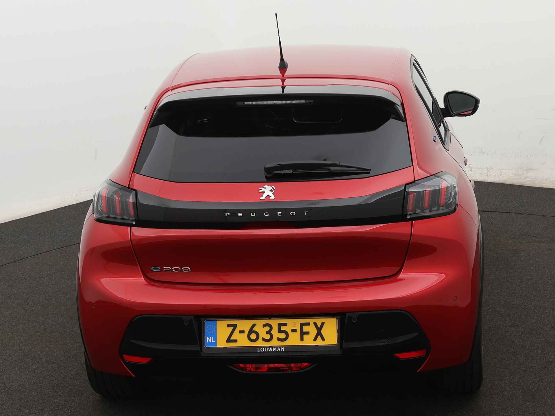 Peugeot e-208 EV Allure Limited 50 kWh | 136Pk | Navigatie | Parkeersensoren achter | Lichtmetalen velgen | - 28/43