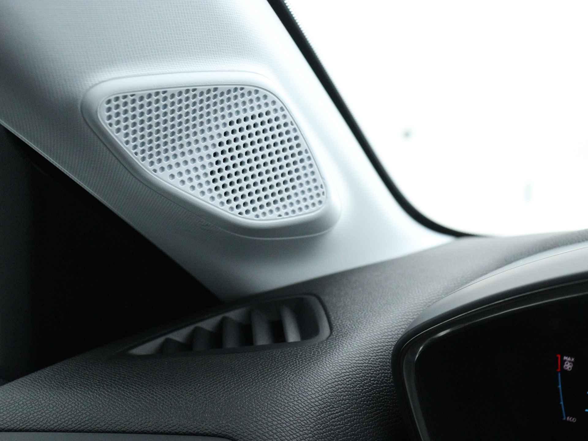 Peugeot e-208 EV Allure Limited 50 kWh | 136Pk | Navigatie | Parkeersensoren achter | Lichtmetalen velgen | - 33/43