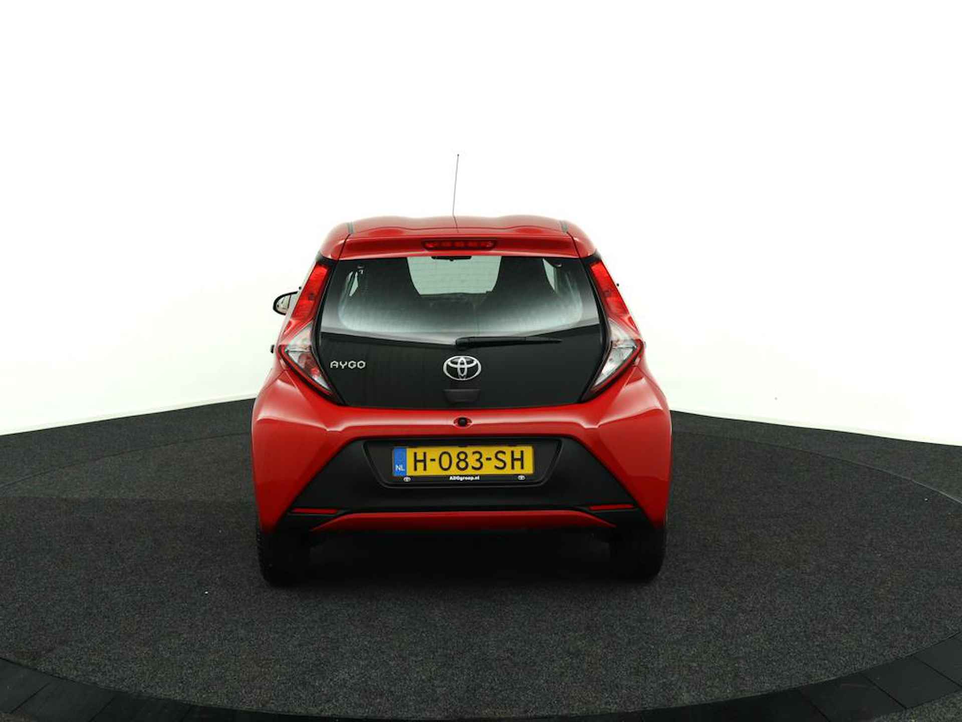 Toyota Aygo 1.0 VVT-i x-fun | Airco | Bluetooth | 5-Deurs | Speedlimiter | - 8/45