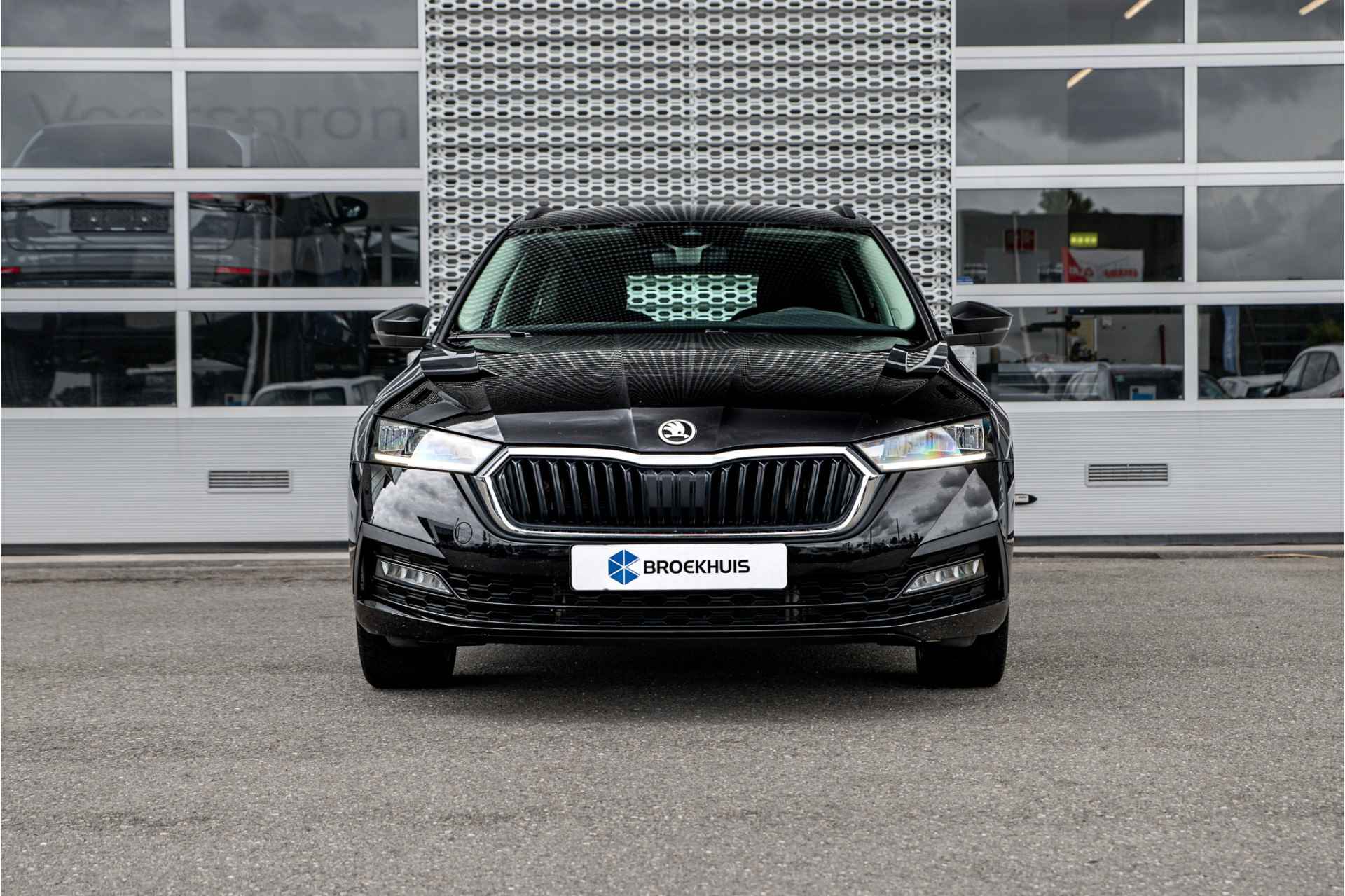 Škoda Octavia Combi 1.4 TSI iV PHEV Business Edition | Carplay | Navigatie | Cruise control - 3/30