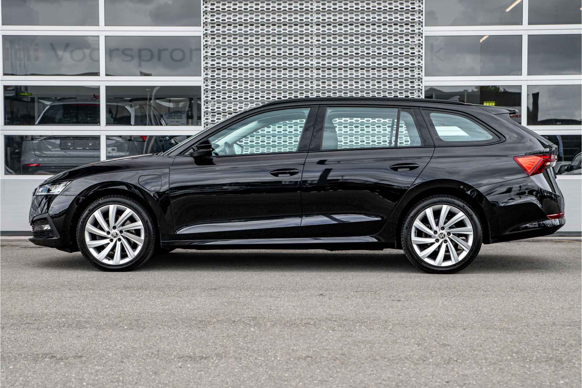 Škoda Octavia Combi 1.4 TSI iV PHEV Business Edition | Carplay | Navigatie | Cruise control - 6/30