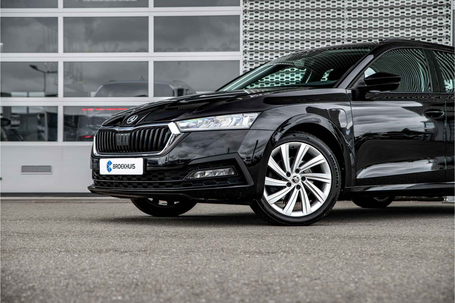 Škoda Octavia Combi 1.4 TSI iV PHEV Business Edition | Carplay | Navigatie | Cruise control - 19/30