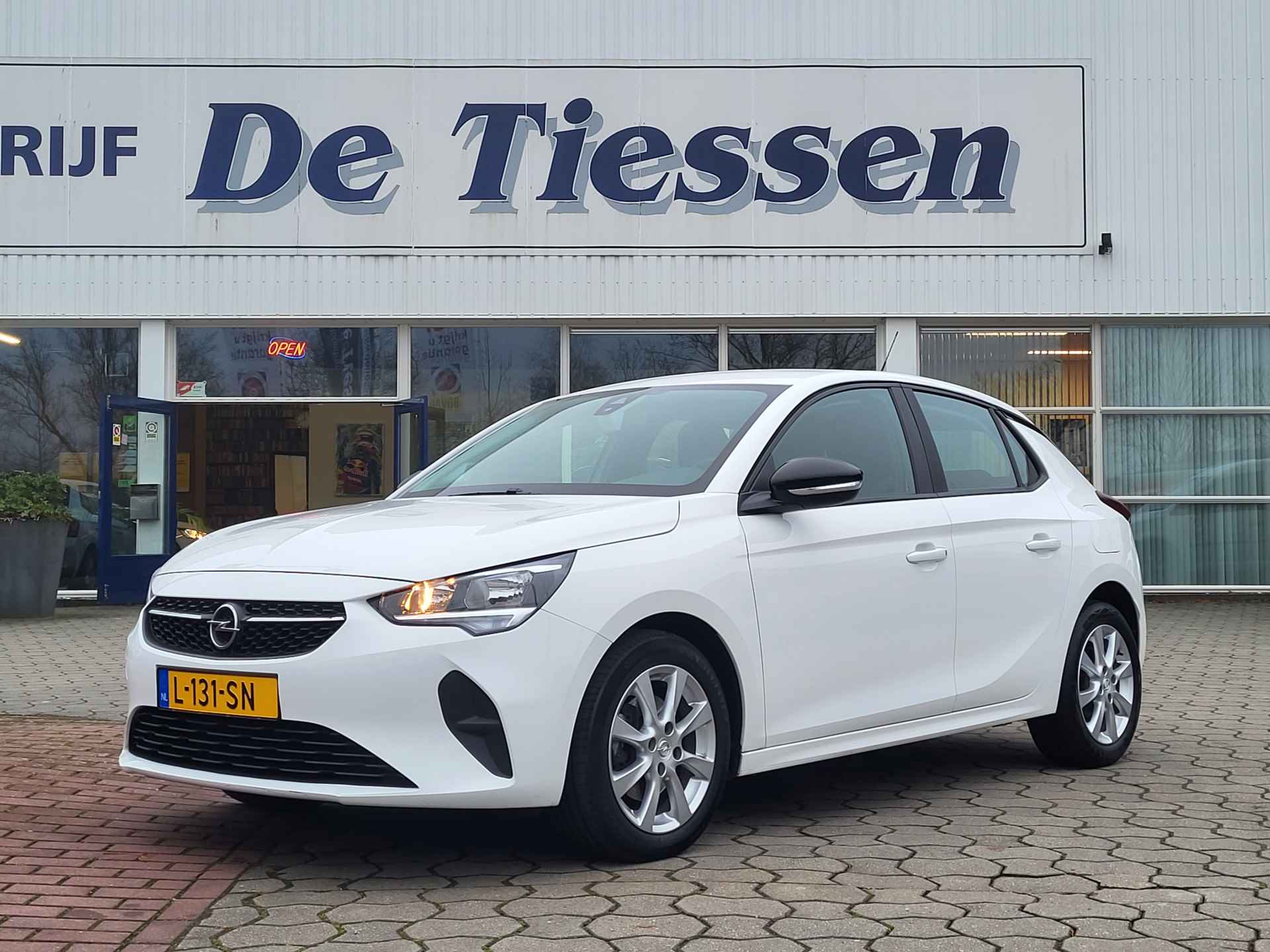 Opel Corsa 1.2 101PK Edition, Carplay, Rijklaar met beurt & garantie! - 2/32