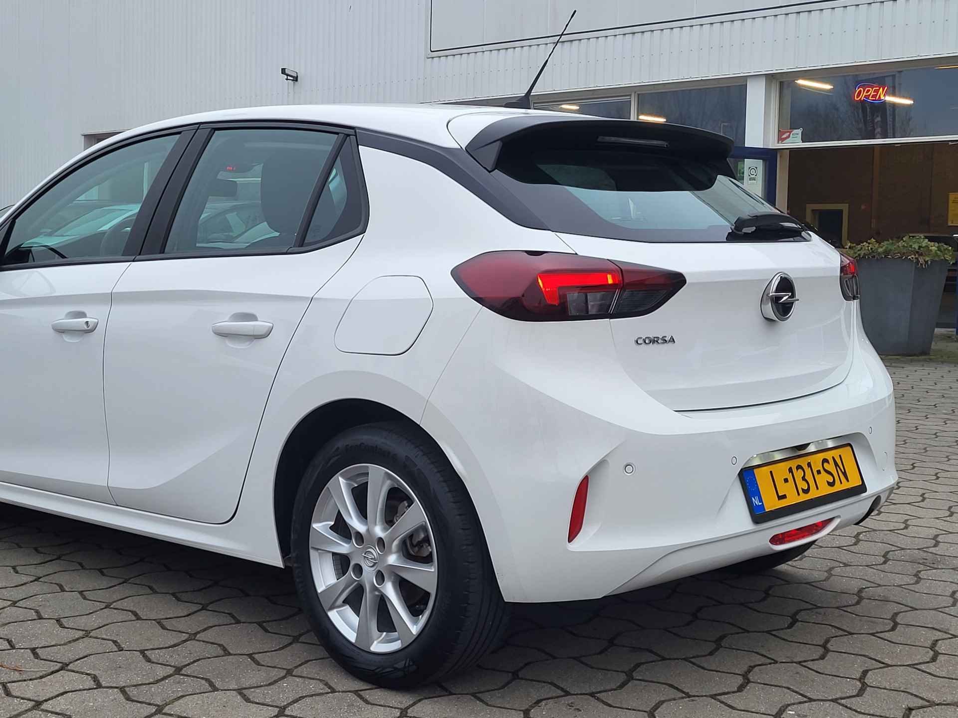 Opel Corsa 1.2 101PK Edition, Carplay, Rijklaar met beurt & garantie! - 29/32