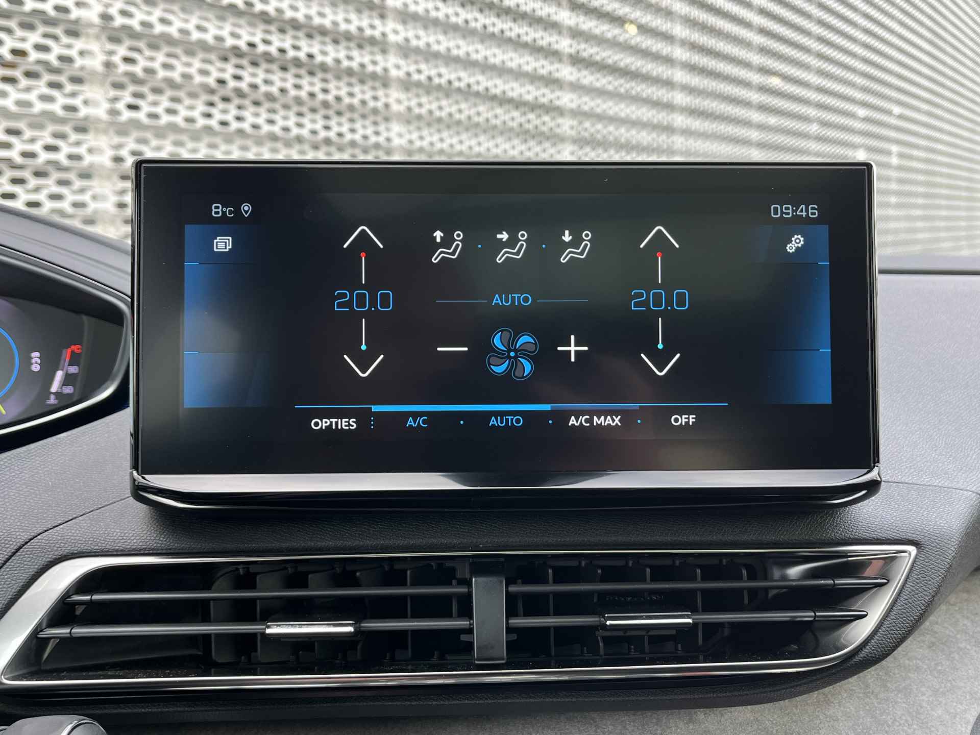Peugeot 5008 1.2 Hybrid GT 136pk Hybrid Automaat | Panoramadak | Stoelverwarming | 19" Lichtmetalen Velgen - 26/50