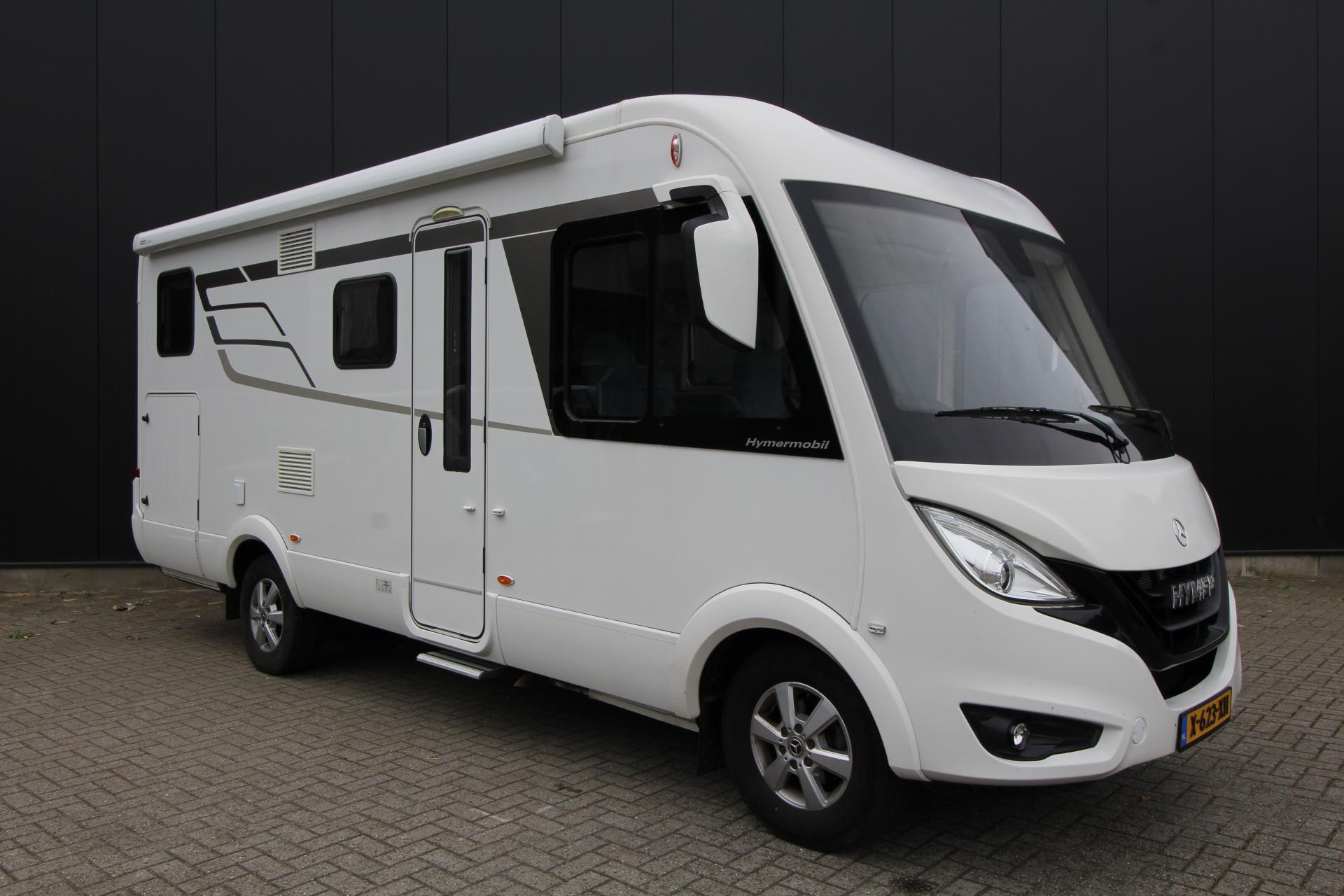 Hymer BMC-I 580 Hefbed | Solar | Fietsendrager | Automaat Hefbed | Solar | Fietsendrager | 9Traps Aut