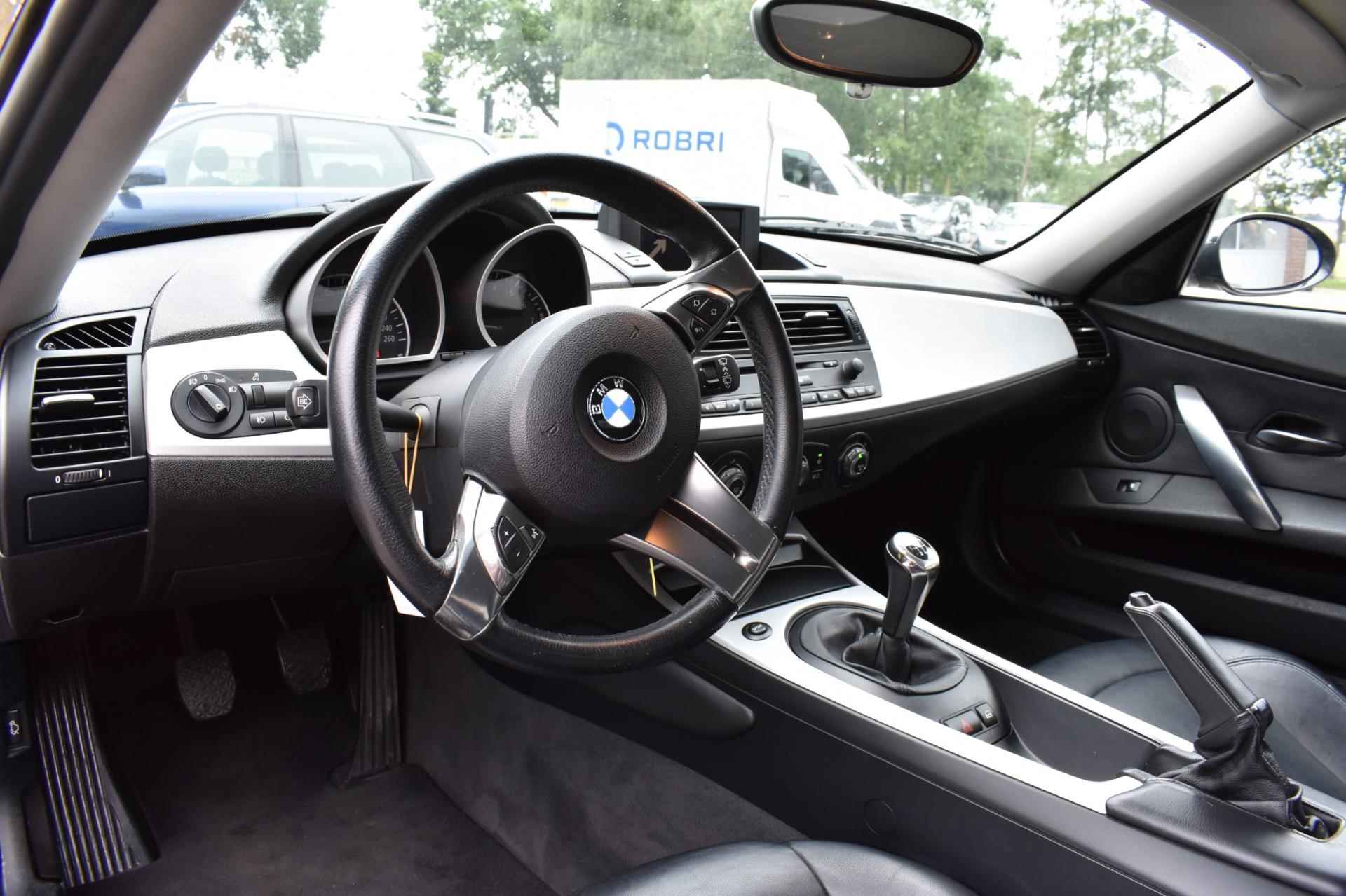 BMW Z4 Coupé 3.0si - 32/38