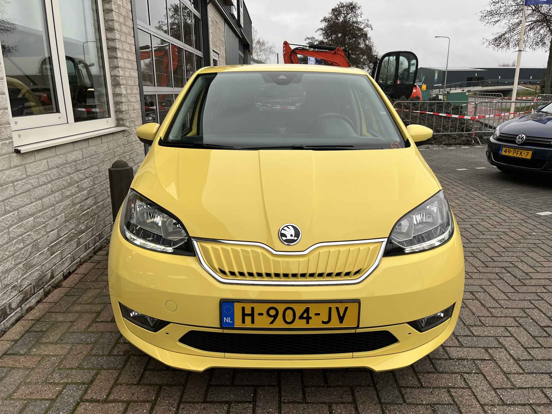 Škoda Citigo e-iV 83pk EV Style / CRUISE/ GETINT GLAS/ BLUETOOTH/ CLIMA/ DAB/ 16" LMV - 26/33