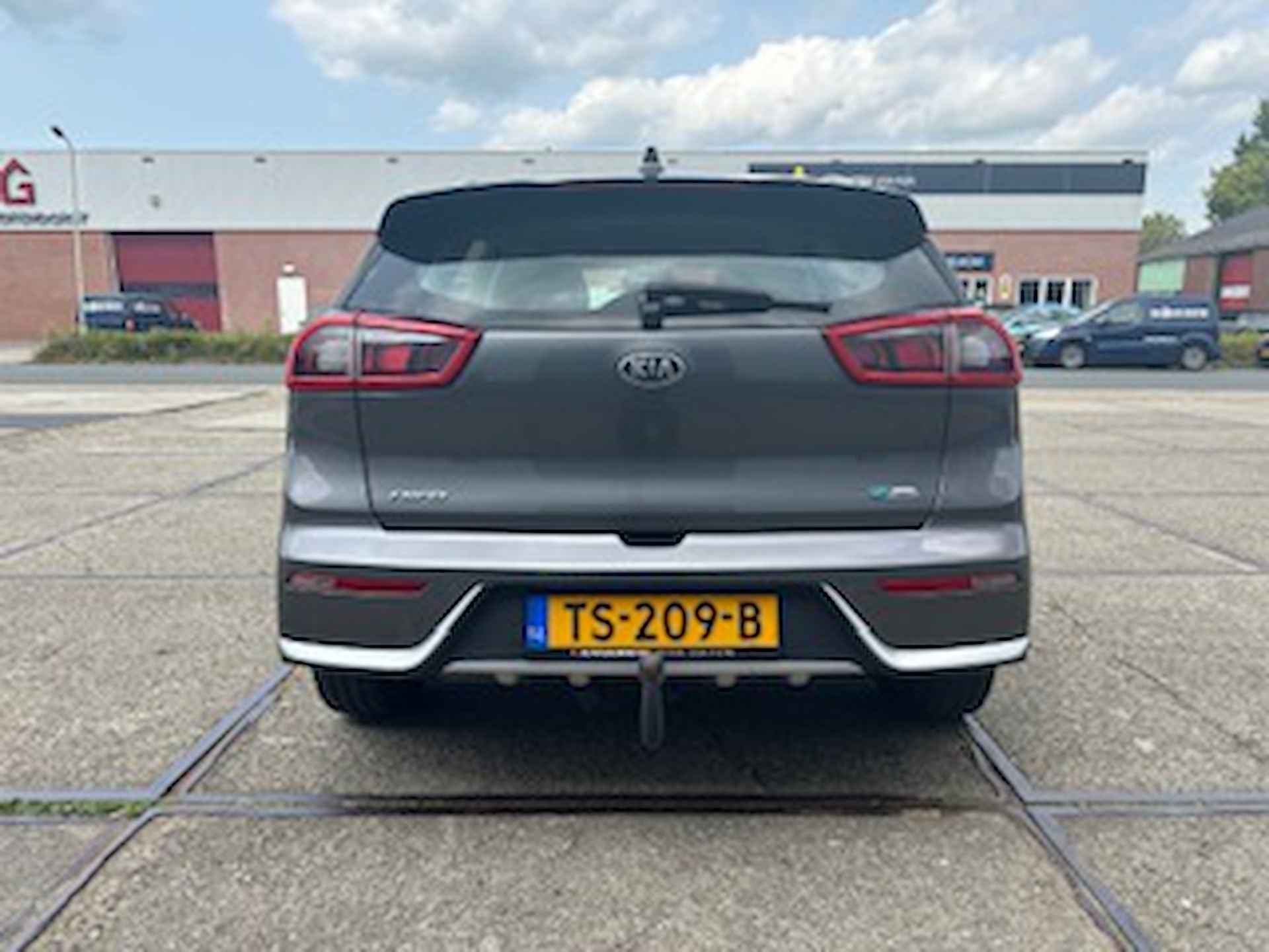 Kia Niro 1.6 GDi Hybrid 141pk DCT6 - 9/24