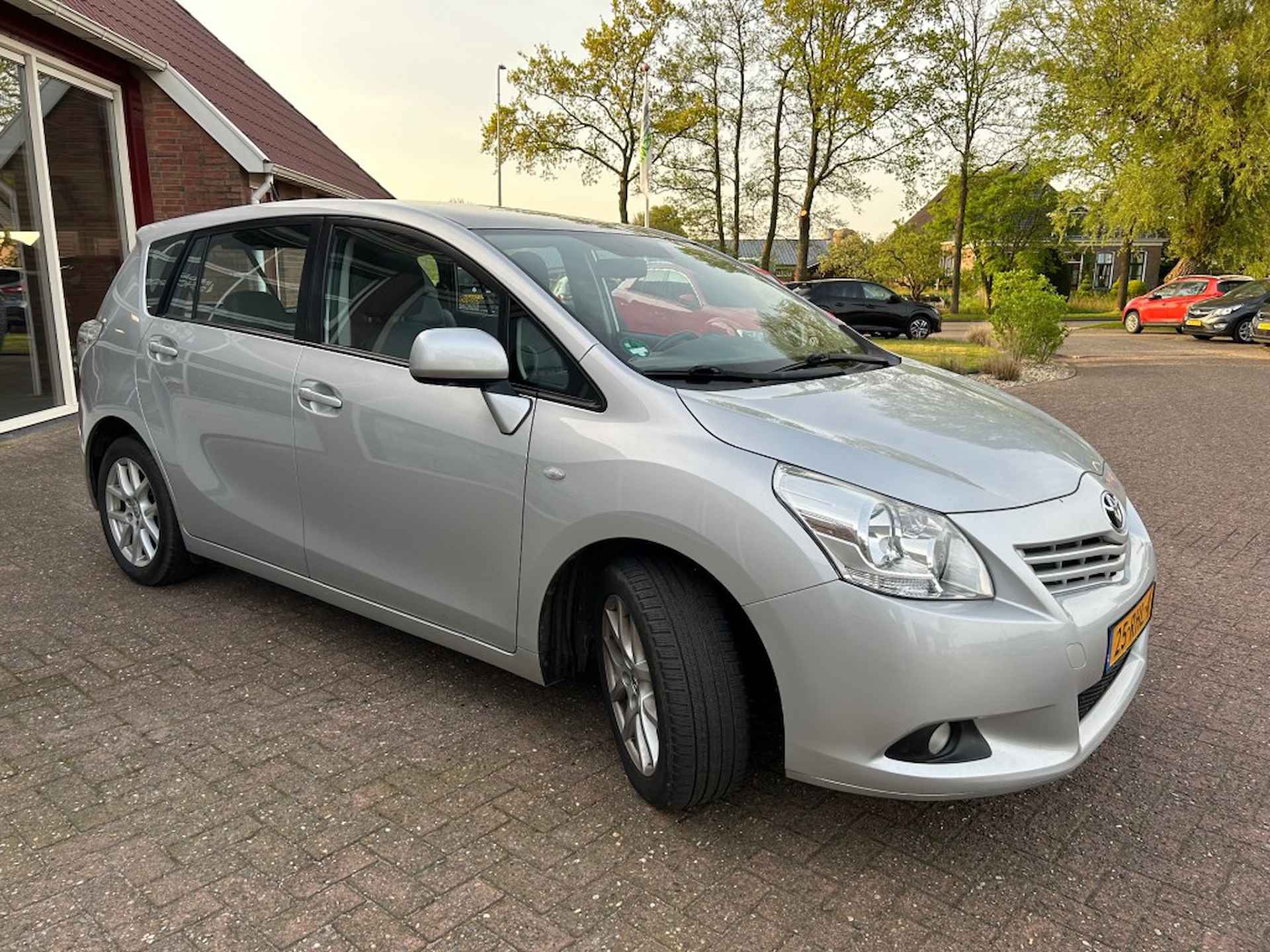 TOYOTA Verso 1.8 VVT-I BUSINESS AUTOMAAT TREKHAAK/AIRCO/CRUISE/ENZ. - 35/35