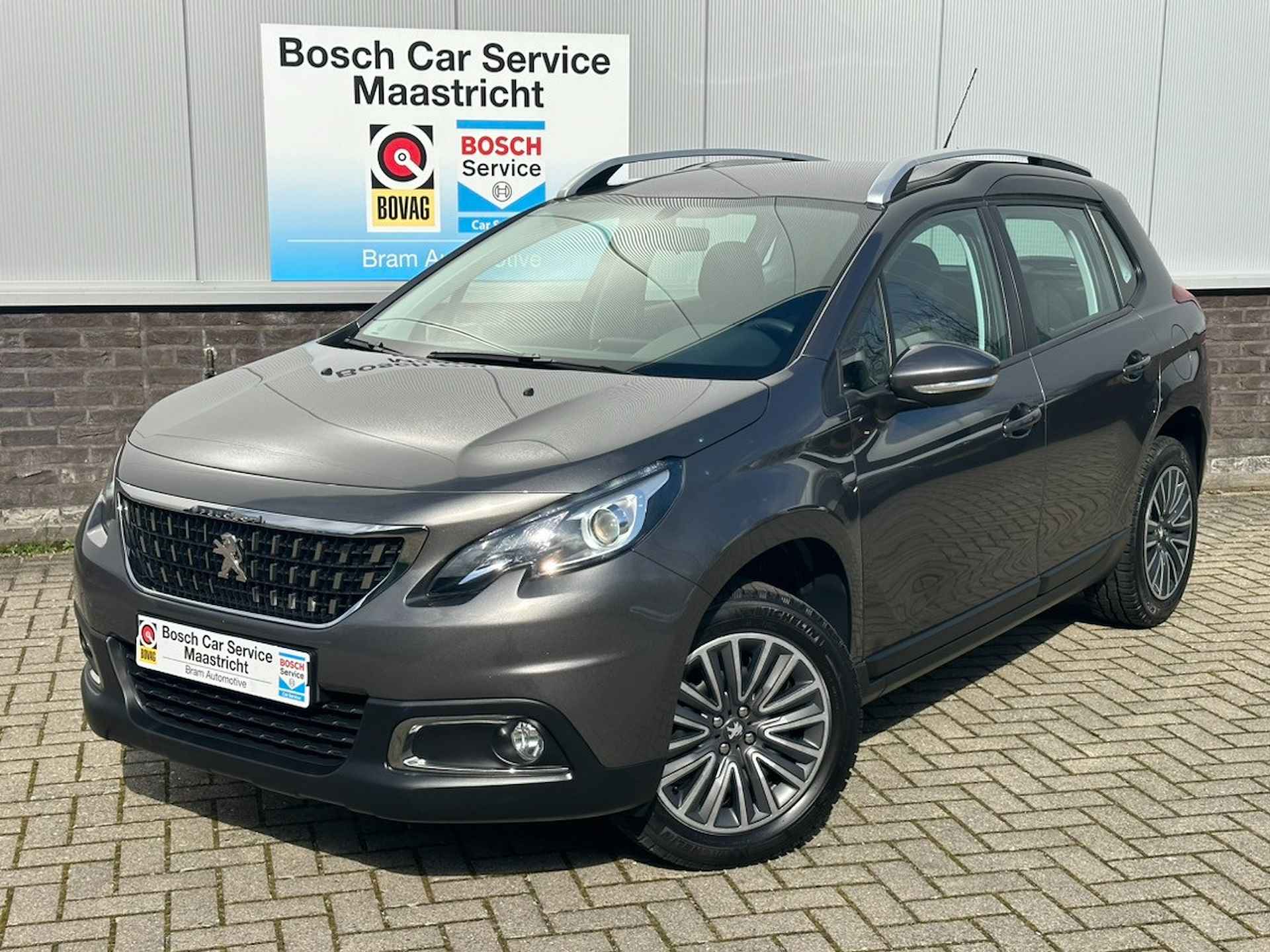 Peugeot 2008 1.2 PureTech Allure | Navigatie | Blue-tooth | PDC | Cruise Control | Garantie Interesse, Proefrit? Bel of app met: 06-24 28 28 42 - 9/26