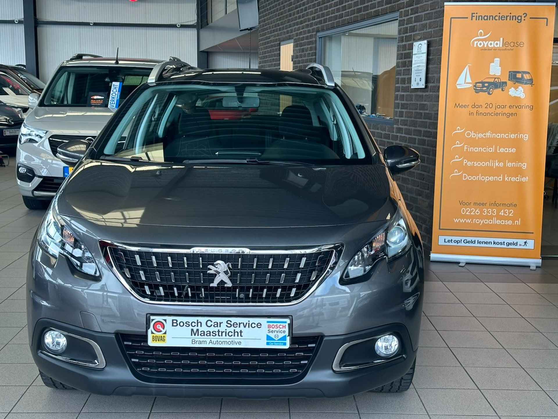 Peugeot 2008 1.2 PureTech Allure | Navigatie | Blue-tooth | PDC | Cruise Control | Garantie Interesse, Proefrit? Bel of app met: 06-24 28 28 42 - 10/26