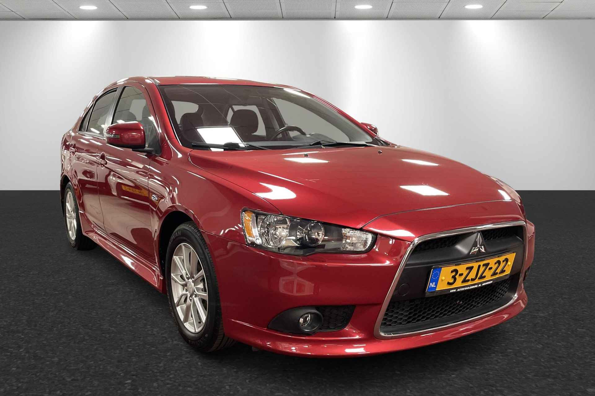 Mitsubishi Lancer Sportback 1.6 Limited Edition - 7/19