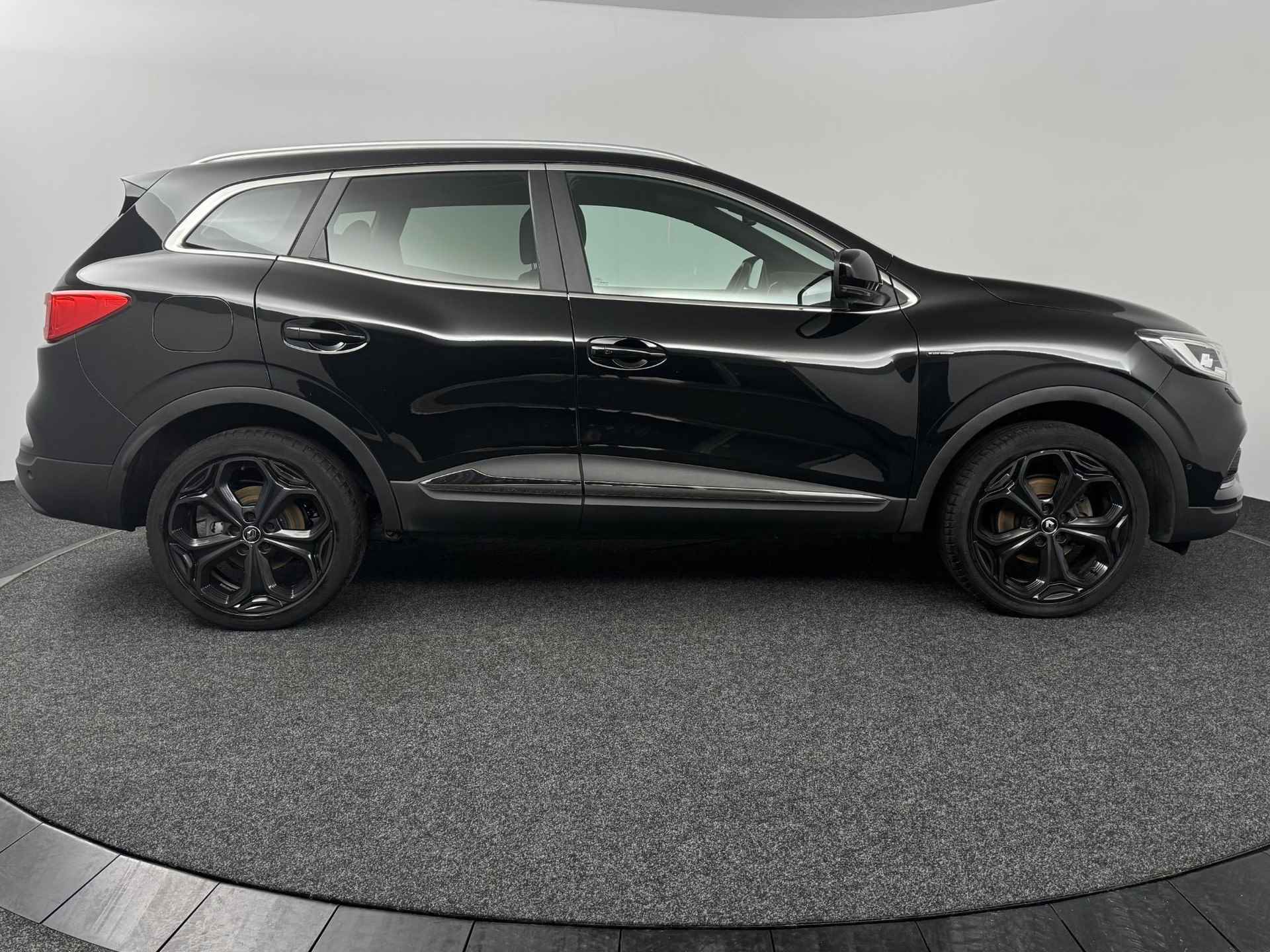 Renault Kadjar 1.3 TCe 159 EDC Black Edition Automaat / Navigatie / Parkeercamera / Half Lederen Bekleding - 43/53