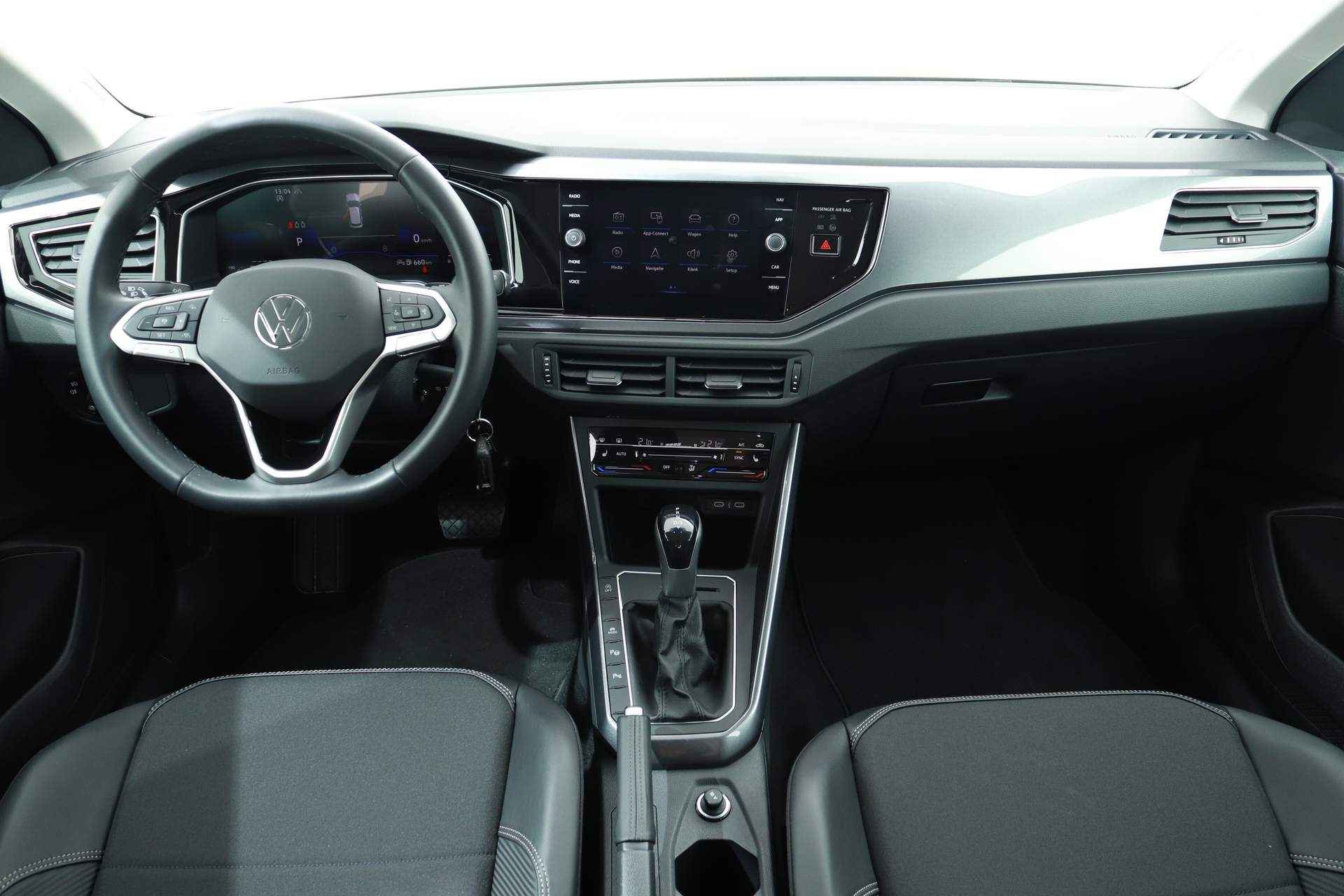 Volkswagen Taigo 1.0 TSI 110PK STYLE PLUS DSG7 | Virtual Cockpit | Camera | Clima | Adaptive Cruise - 3/52