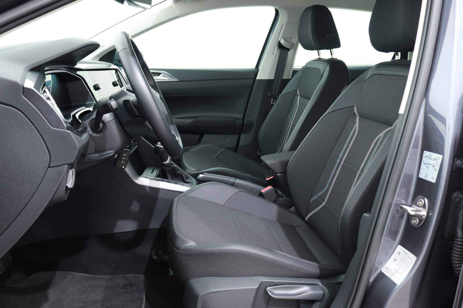 Volkswagen Taigo 1.0 TSI 110PK STYLE PLUS DSG7 | Virtual Cockpit | Camera | Clima | Adaptive Cruise - 18/52