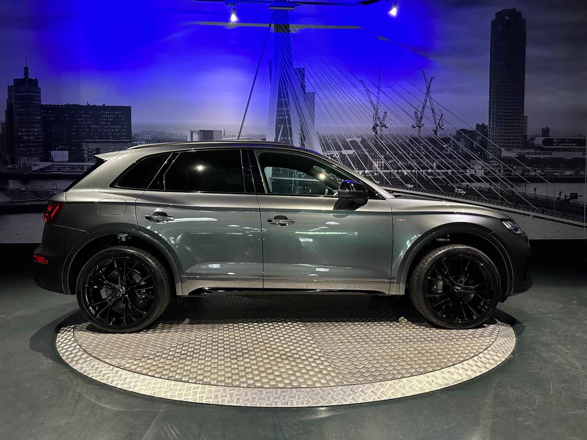 Audi Q5 50 TFSI e S edition Competition *Keyless*Camera*DaytonaGrey*NIEUW* € 10.000,- korting! - 14/39