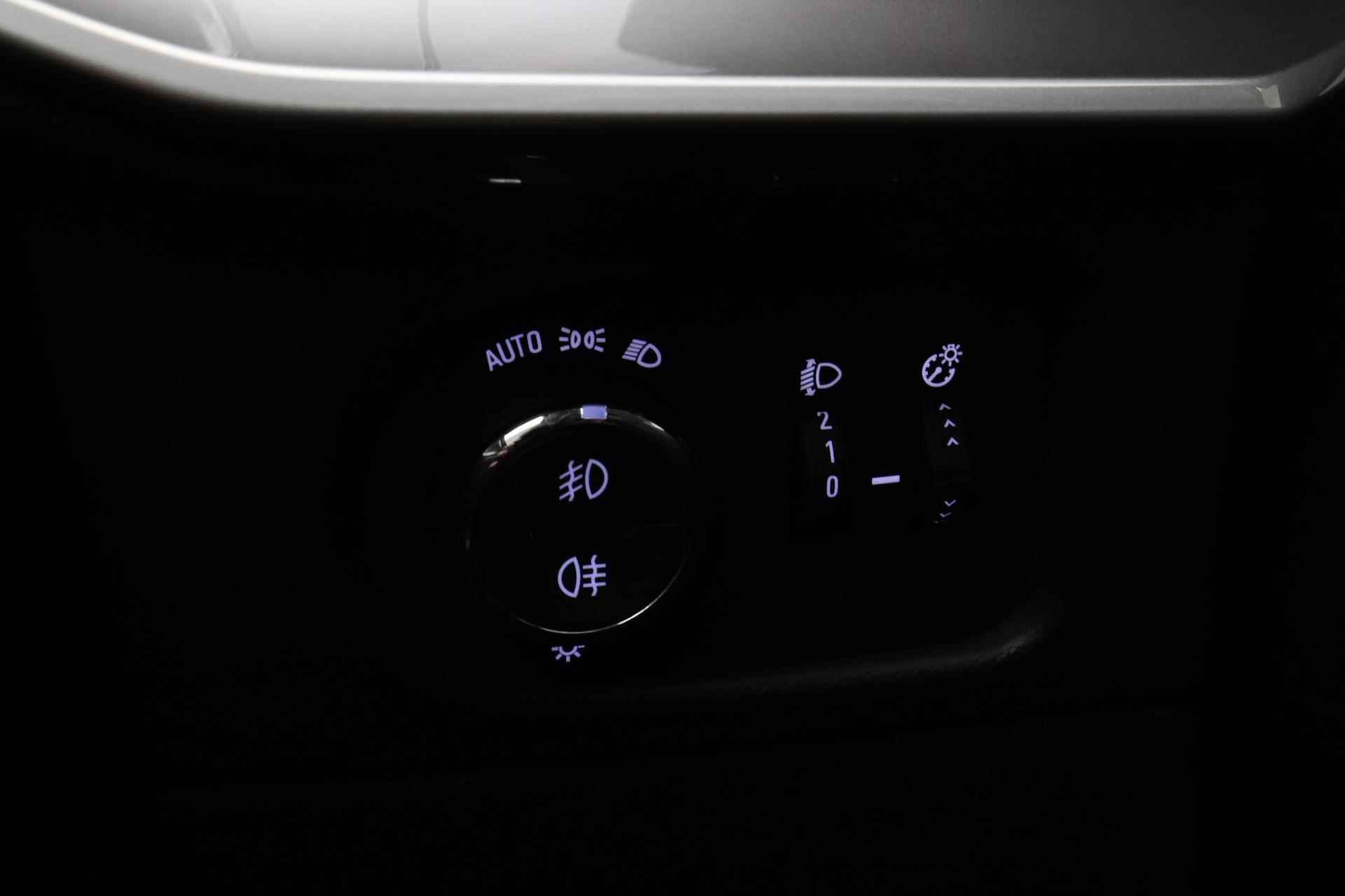 Opel Mokka 1.2 Turbo Elegance 130pk Navigatie via Apple carplay | Climate control | Camera achter | Stoelverwarming | Getint glas - 18/33
