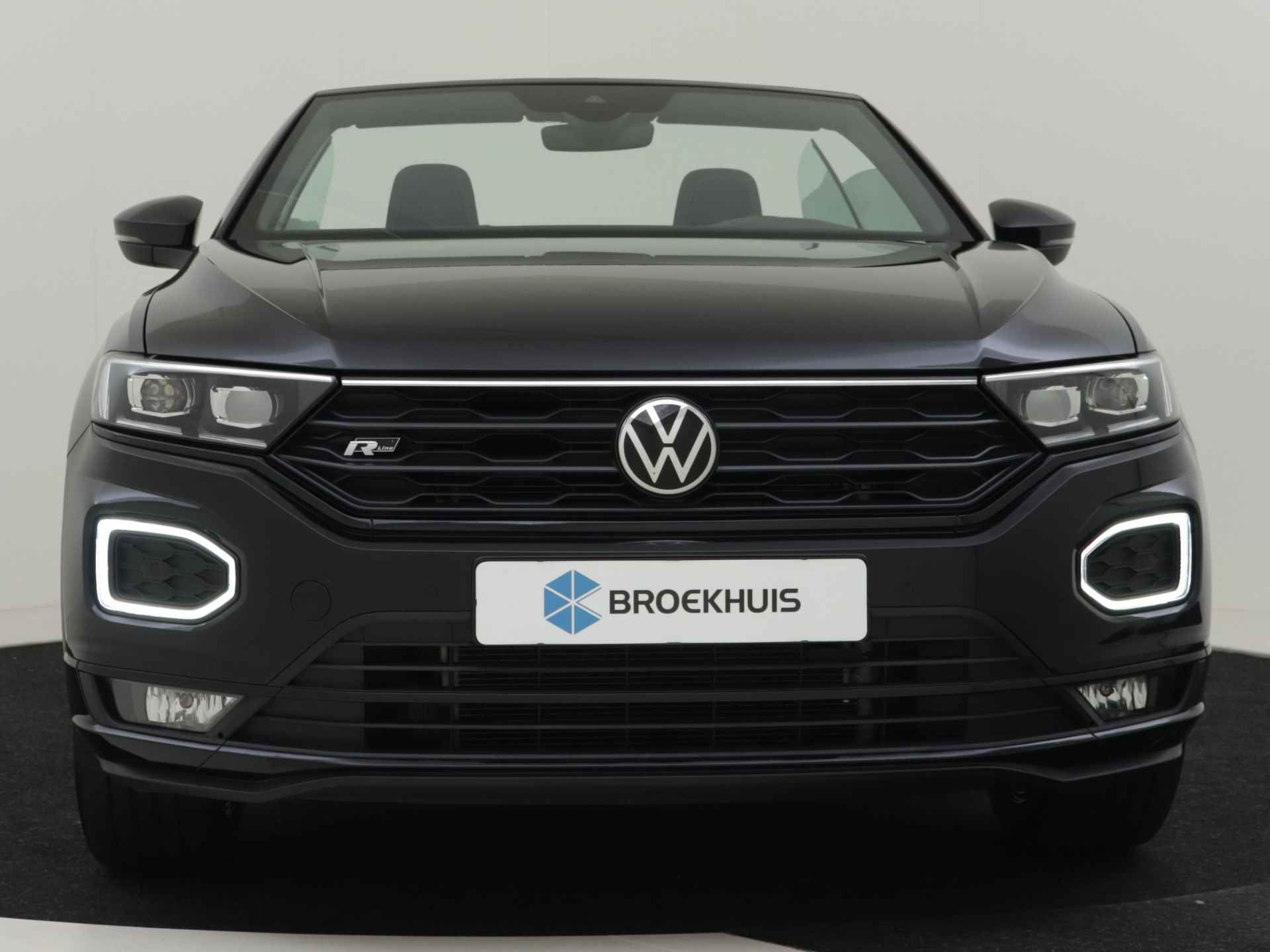 Volkswagen T-Roc Cabrio 1.5 TSI R-Line 150pk AUT | Adaptief cruise control | Navigatie | Lederen bekleding | Stoelverwarming | Led koplampen | Keyless | - 22/50