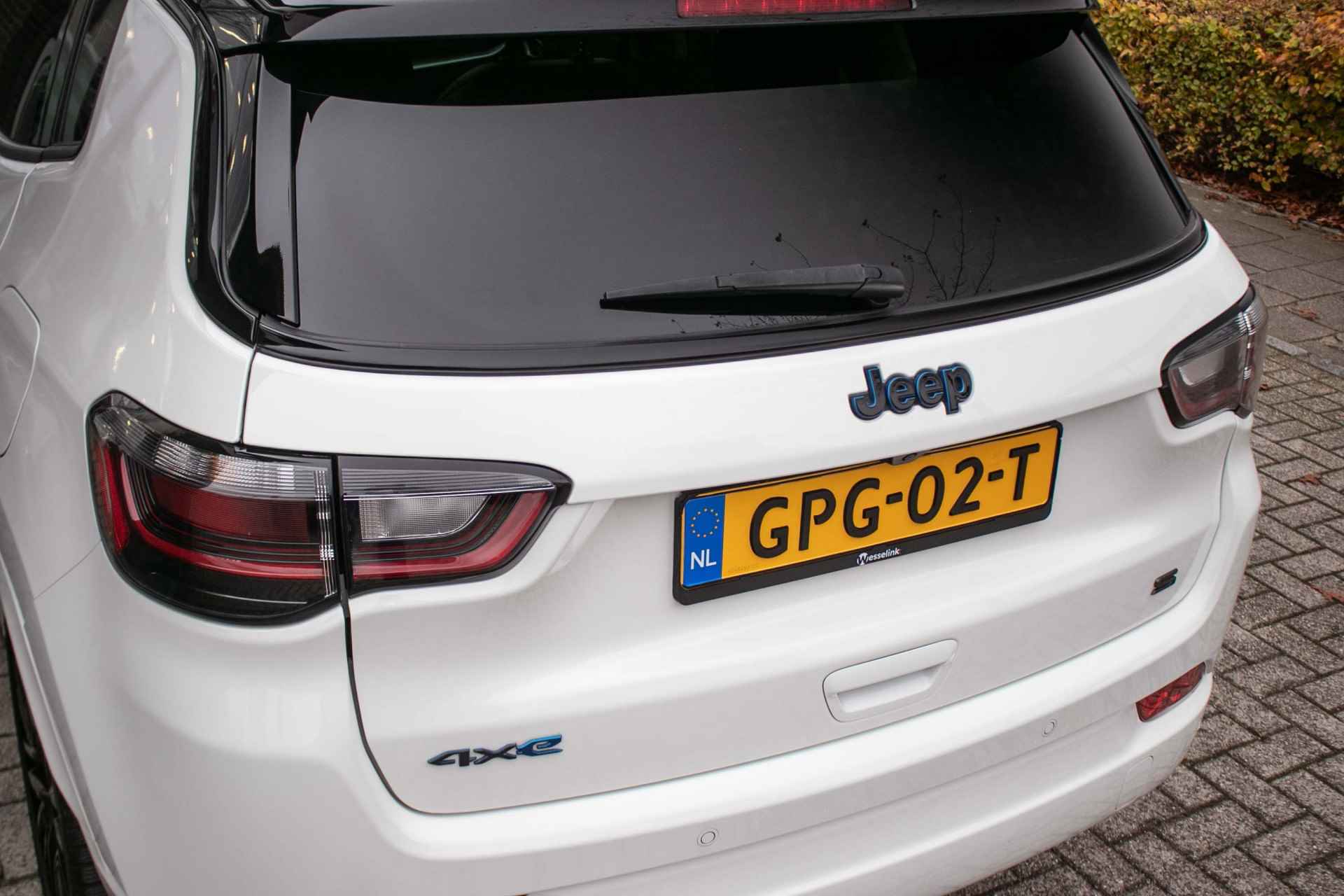 Jeep Compass 4xe 240 Plug-in Hybrid Electric S - All-in rijklrprs | Nieuwe type | 360° camera | Leer - 28/43