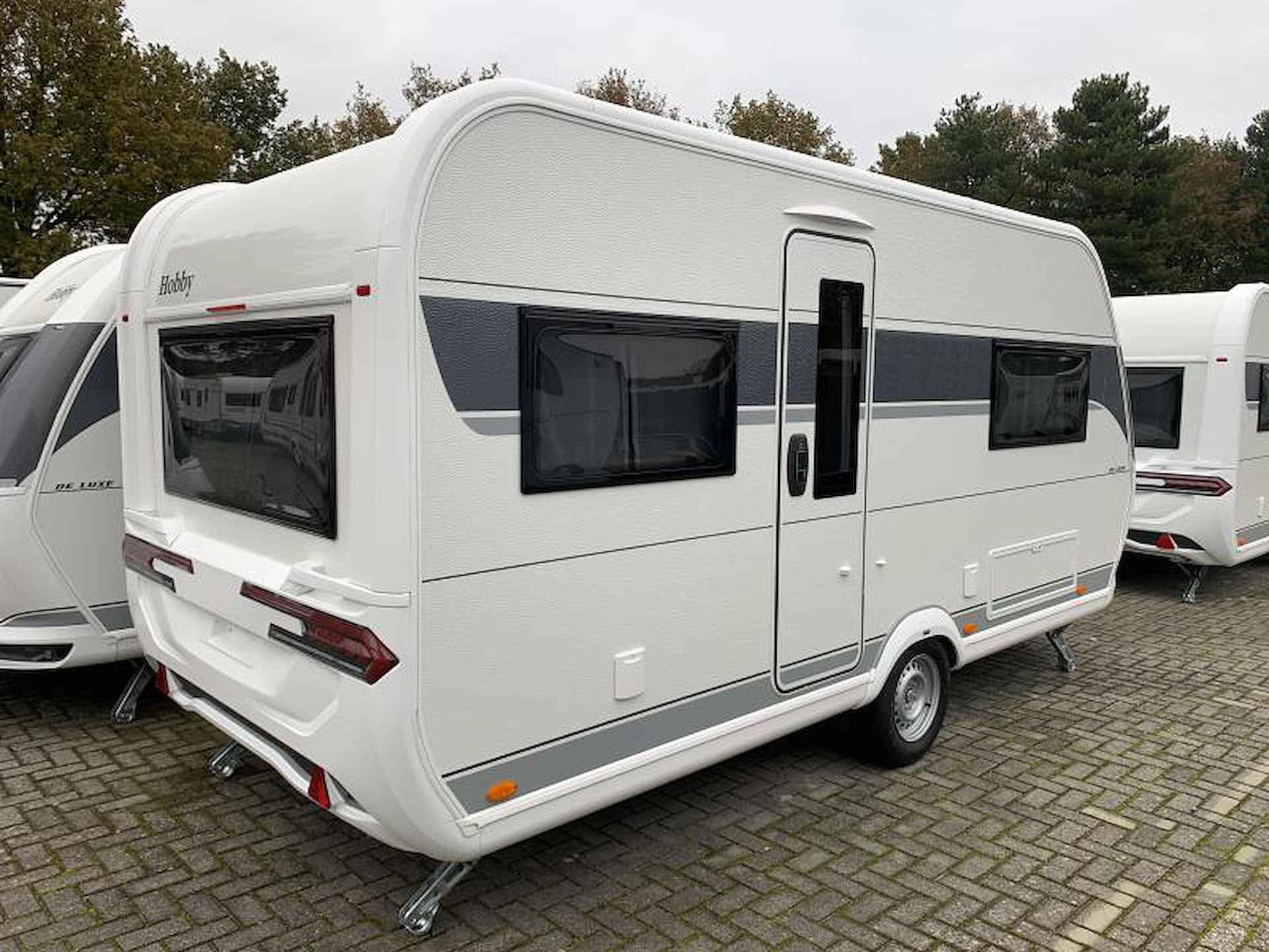 Hobby De Luxe 460 UFE Model 2025 - 3/10