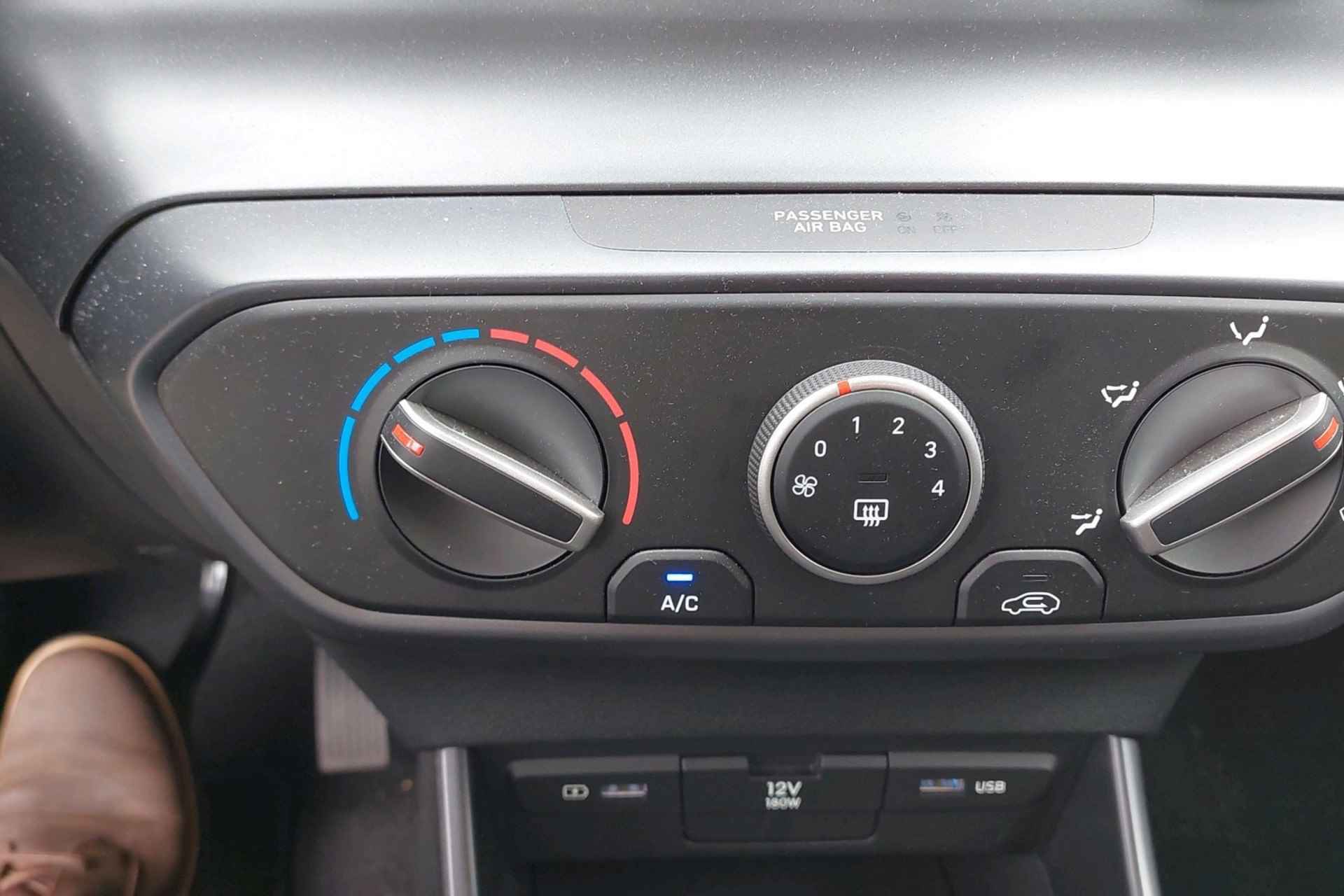 Hyundai i20 1.0 T-GDI Comfort Smart | Navigatie | Cruise control | - 16/22