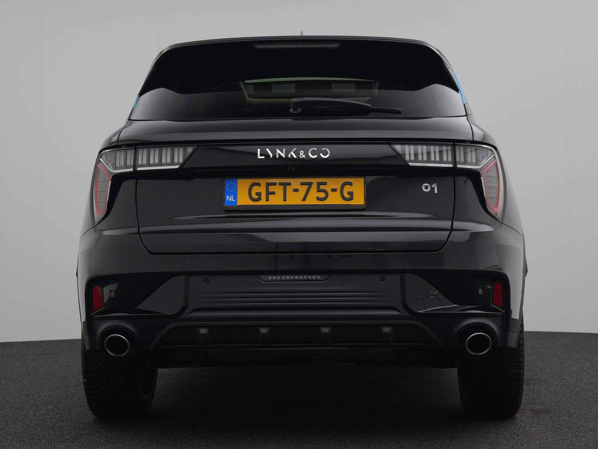 Lynk & Co 01 1.5 PHEV 262 pk Automaat | Navigatie | Panorama dak | Climate Control - 7/47