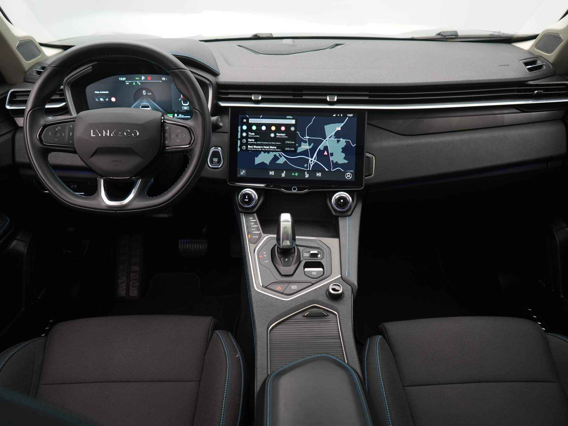 Lynk & Co 01 1.5 PHEV 262 pk Automaat | Navigatie | Panorama dak | Climate Control - 12/47