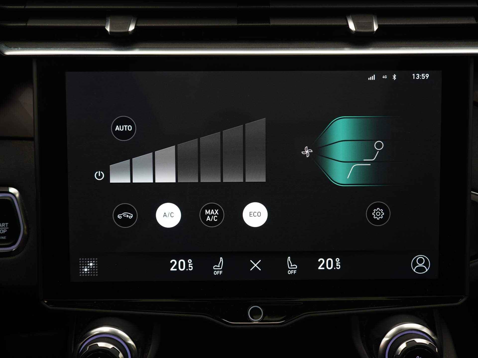 Lynk & Co 01 1.5 PHEV 262 pk Automaat | Navigatie | Panorama dak | Climate Control - 23/47