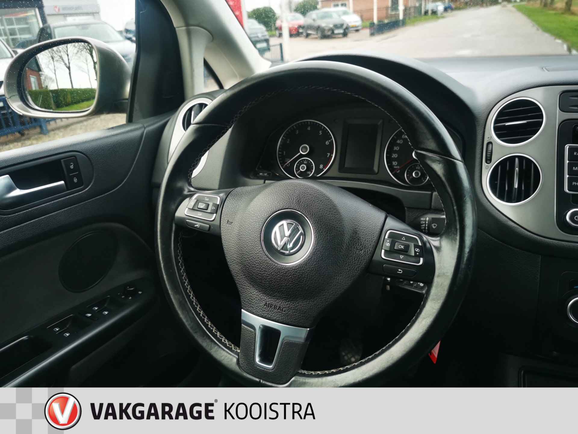 Volkswagen Golf Plus 1.2 TSI Highline BlueMotion - 18/22