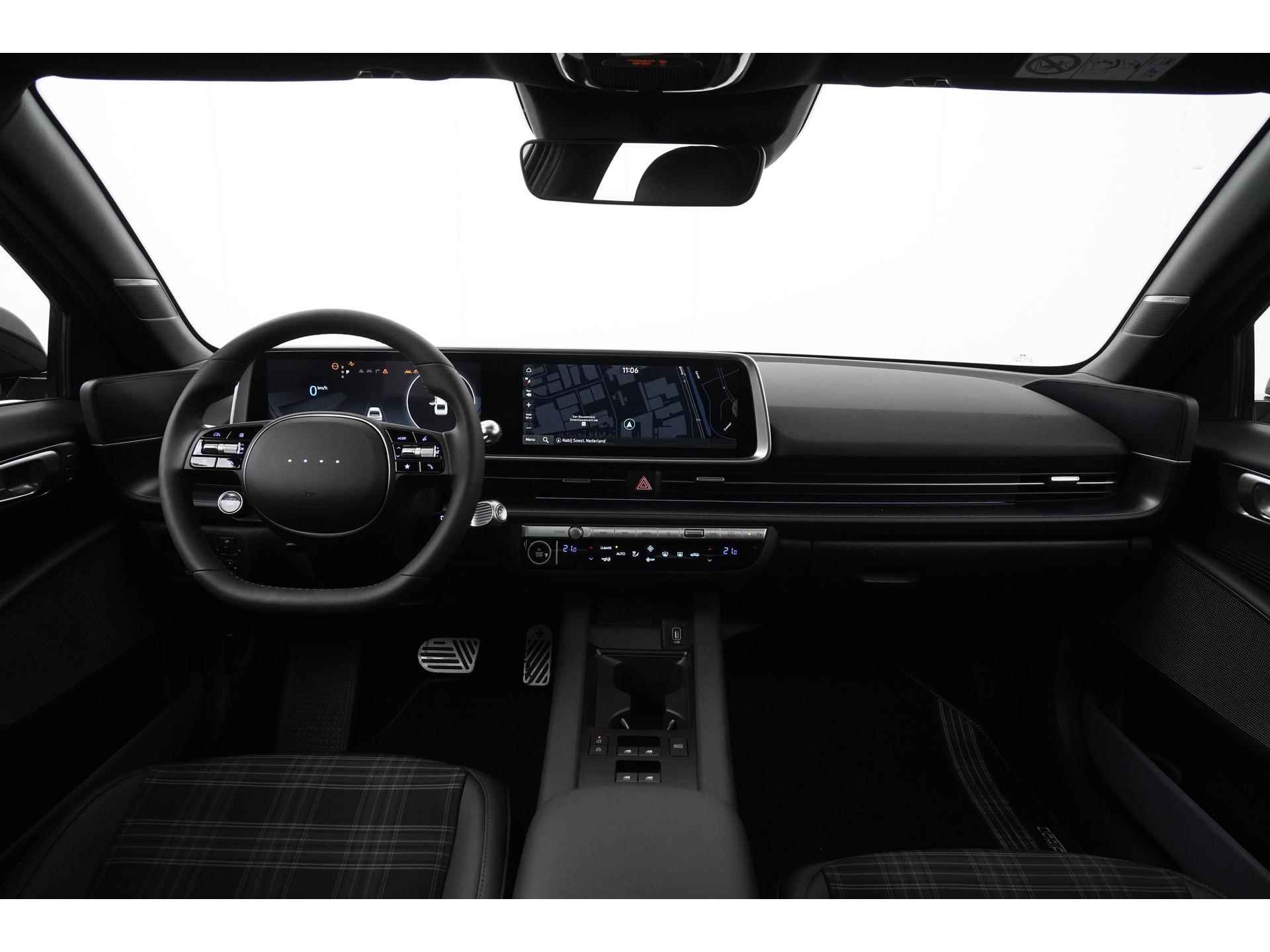 Hyundai IONIQ 6 First Edition 77 kWh Nieuwprijs 62.945,- Nu 54.945,- | Panoramadak | Mem. Stoel | Bose Sound | Head-up display | Zondag Open! - 5/57