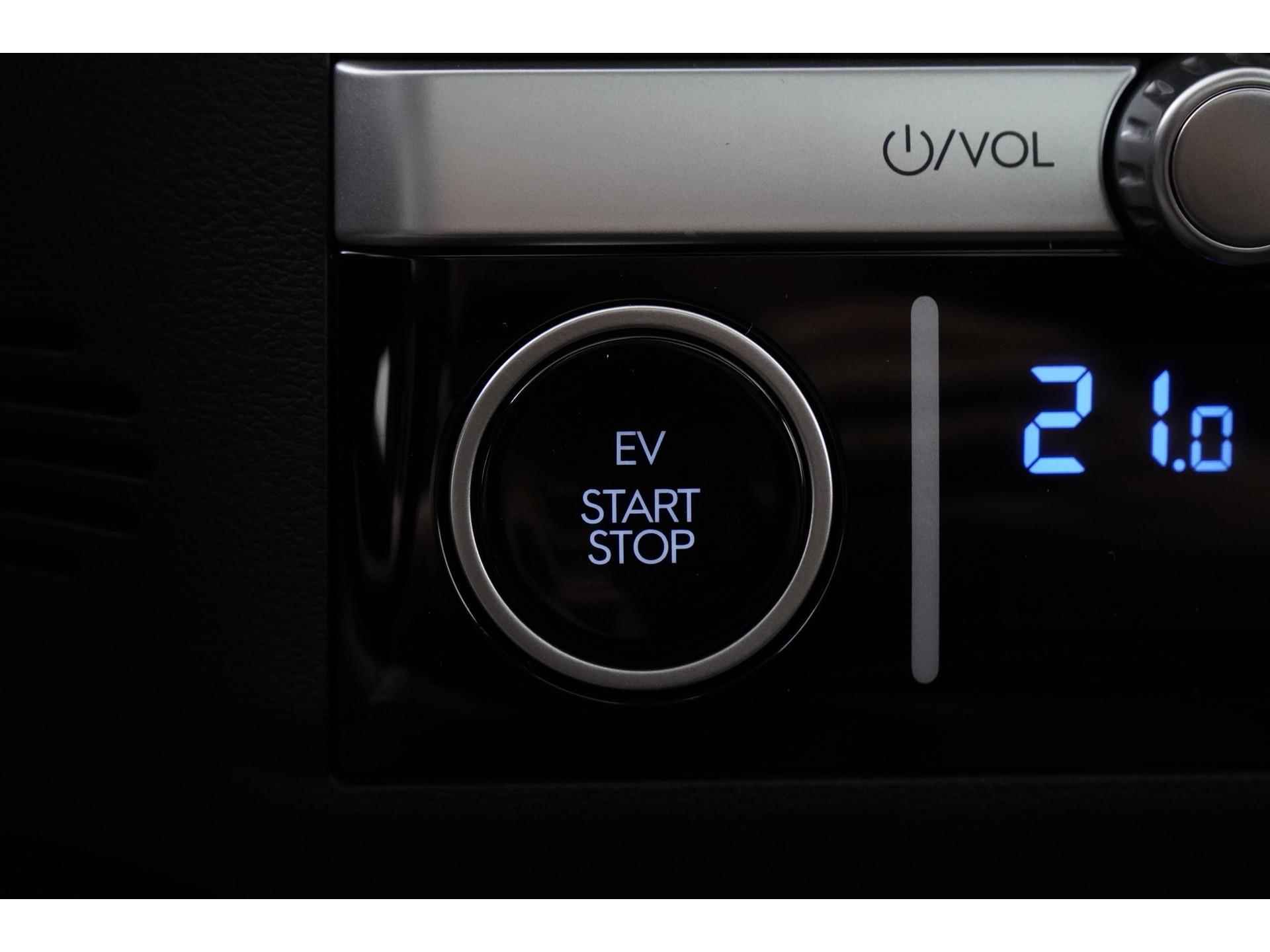 Hyundai IONIQ 6 First Edition 77 kWh Nieuwprijs 62.945,- Nu 54.945,- | Panoramadak | Mem. Stoel | Bose Sound | Head-up display | Zondag Open! - 32/57