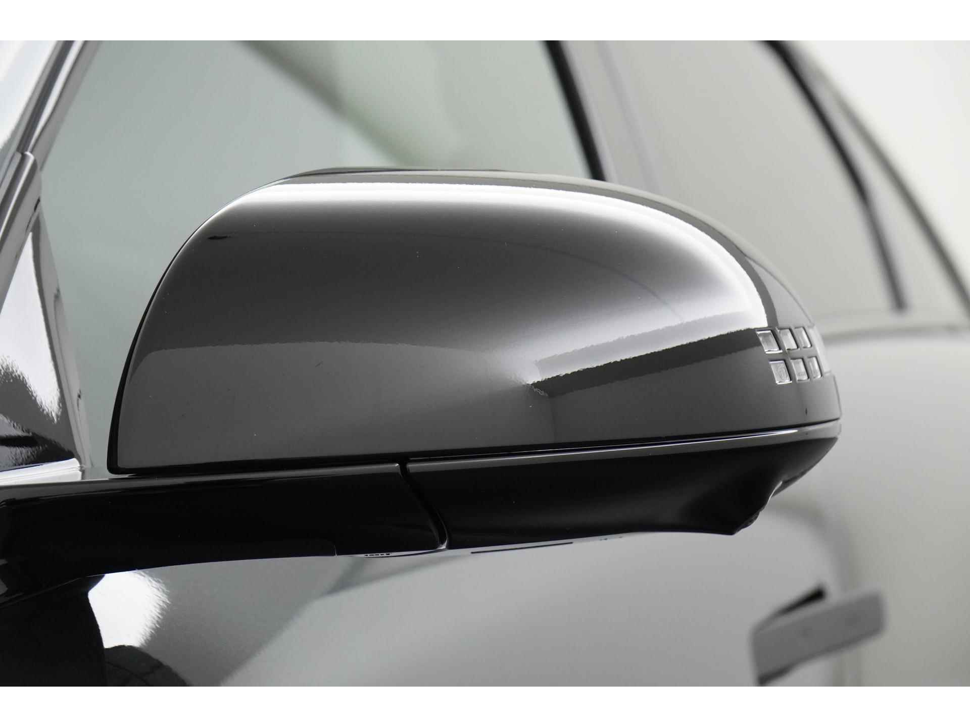 Hyundai IONIQ 6 First Edition 77 kWh Nieuwprijs 62.945,- Nu 54.945,- | Panoramadak | Mem. Stoel | Bose Sound | Head-up display | Zondag Open! - 50/57