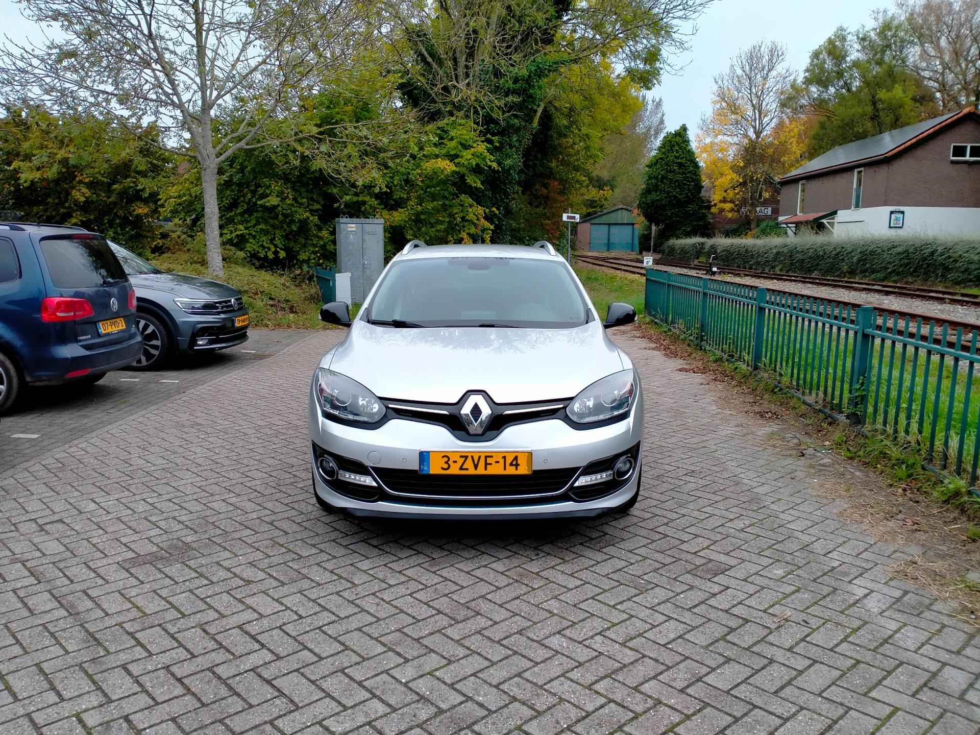 Renault Mégane Estate 1.2 TCe Bose luxe Cruise airco Navi ALLINPRIJS - 2/33