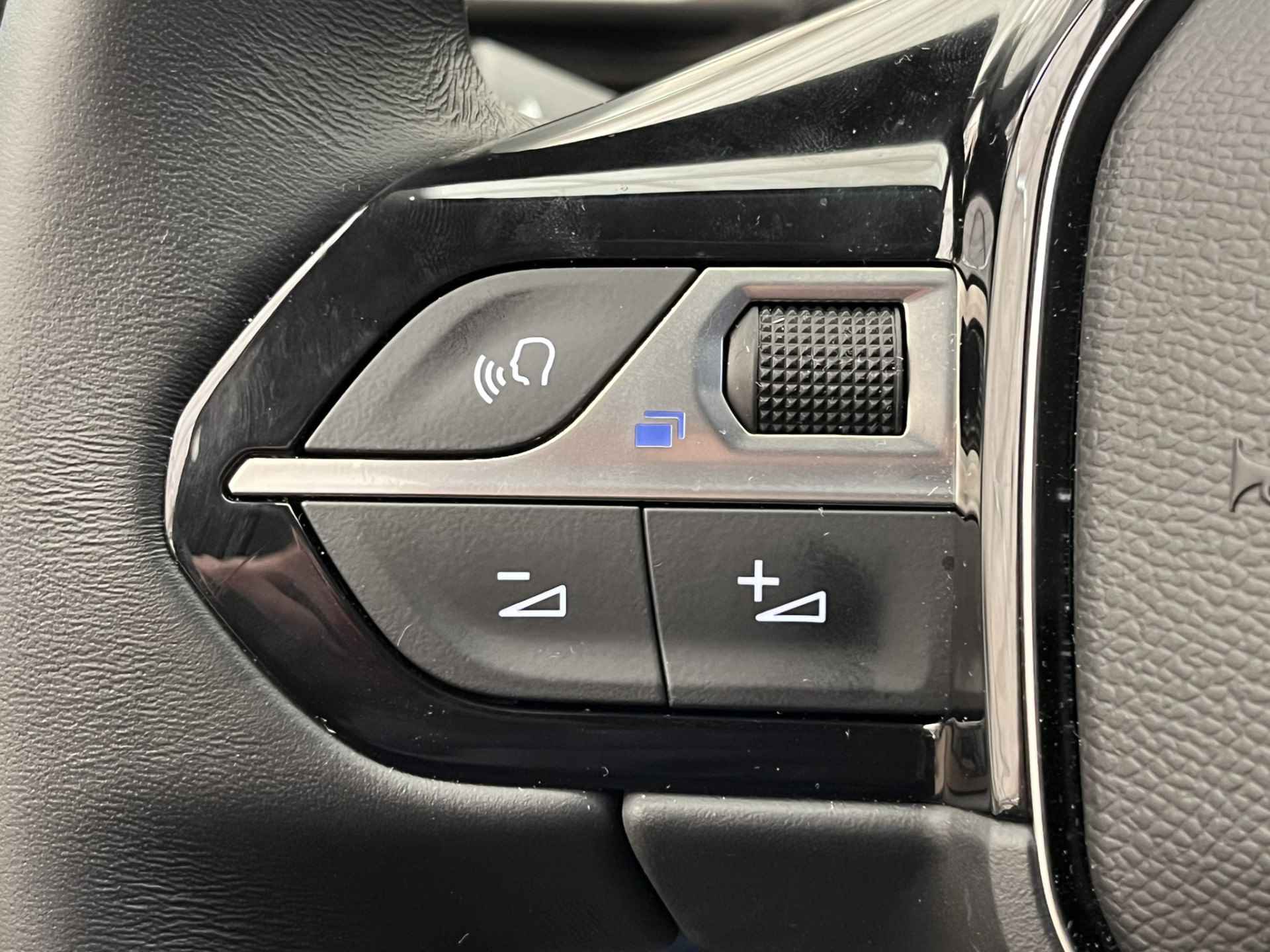 Peugeot 5008 1.2 130PK Automaat Allure Pack | Camera | Navigatie | Virtueel Dashboard | Leder/Stof | 18" LED | Apple/Android Carplay | Parkeersensoren | Cruise | Clima - 18/32