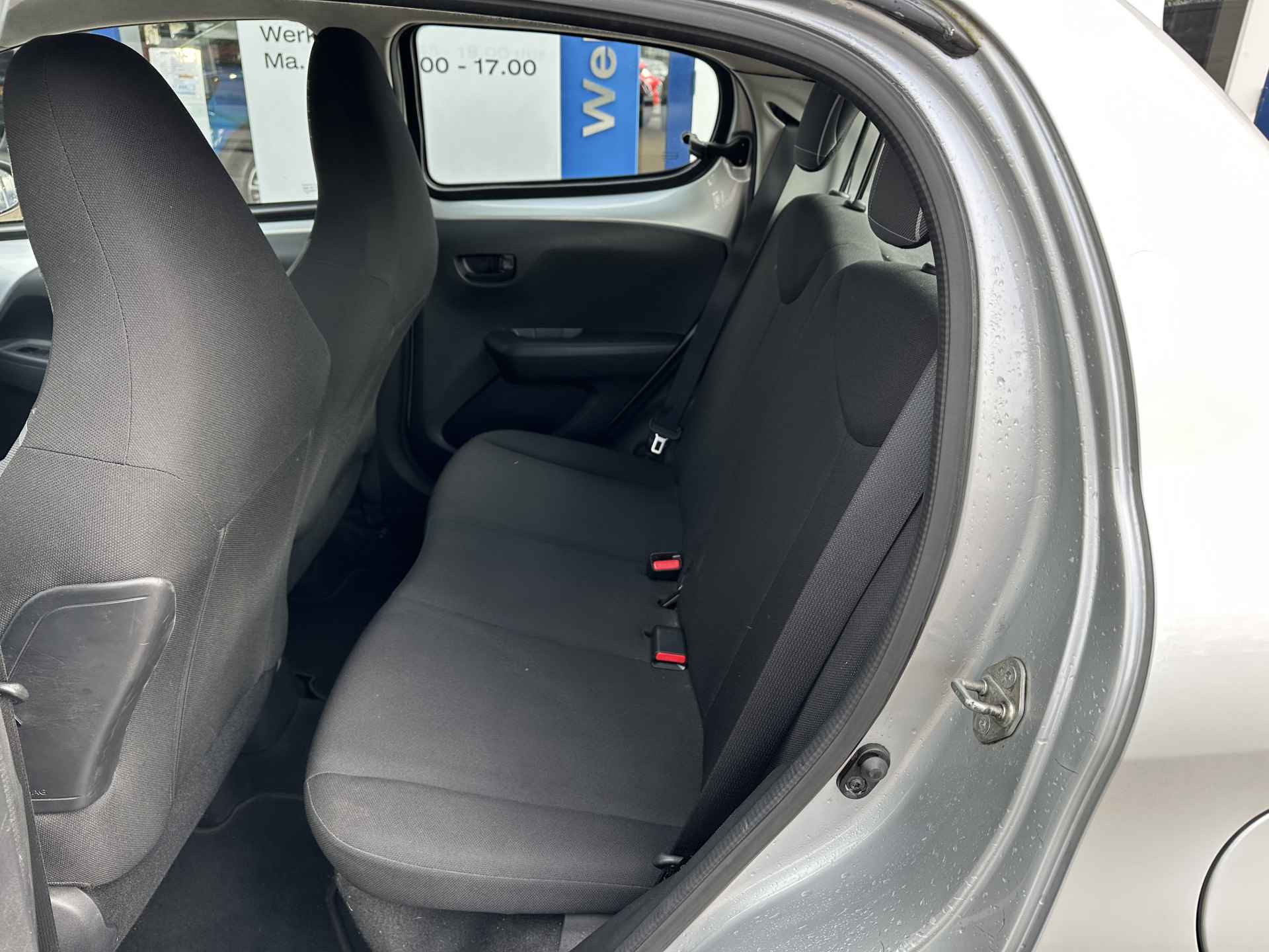 Peugeot 108 1.0 e-VTi Active | Airco | 5 deurs | Bluetooth | Zeer zuinig | Slechts 59.000KM !! - 10/18