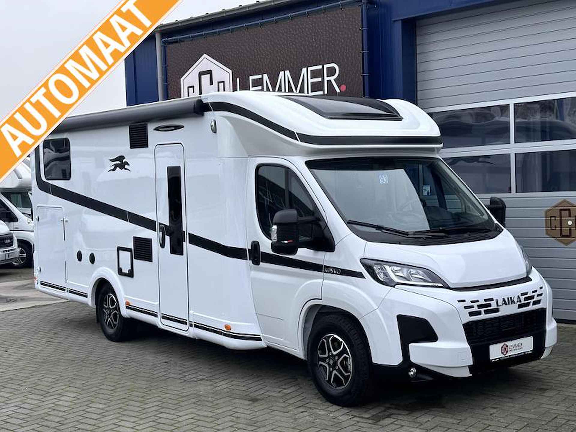 Laika Kosmo L 409 enkele bedden+ ruime zit