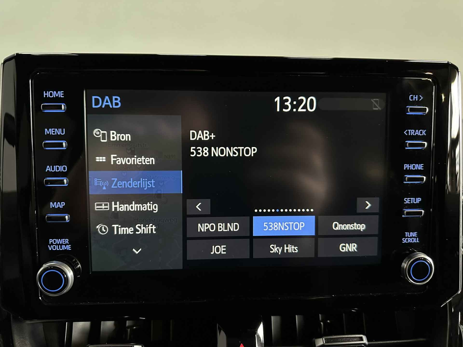 Toyota Corolla Touring Sports 1.8 Hybrid Active LED | Camera | Adaptive cruise | Navigatie | Apple Carplay Android Auto | Isofix | NAP | - 21/37