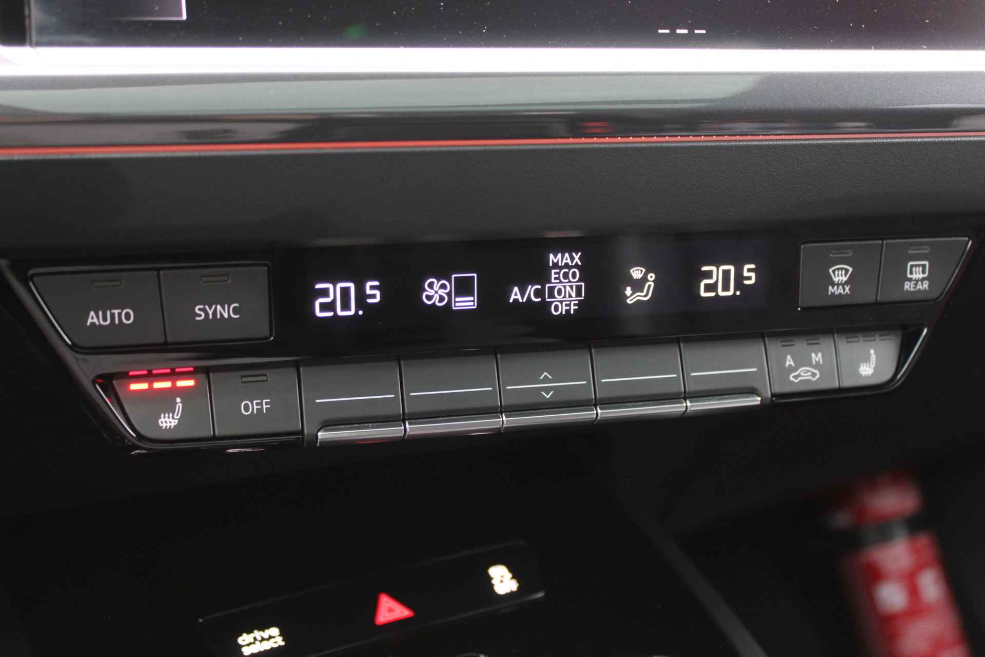 Audi Q4 Sportback e-tron 45 quattro S Edition 82 kWh |PANO|21-INCH|MATRIX-LED|SONOS| - 9/61