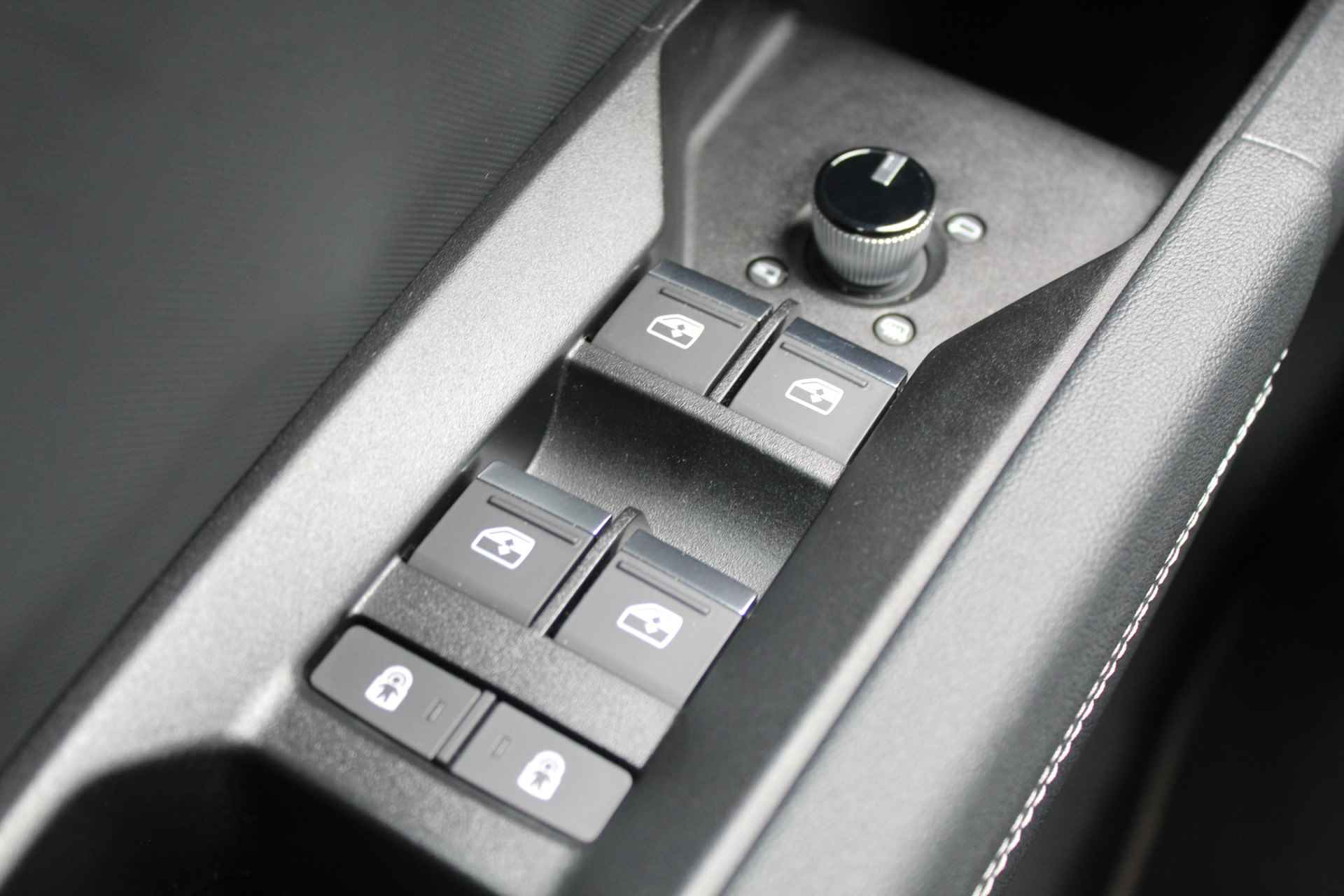Audi Q4 Sportback e-tron 45 quattro S Edition 82 kWh |PANO|21-INCH|MATRIX-LED|SONOS| - 35/61