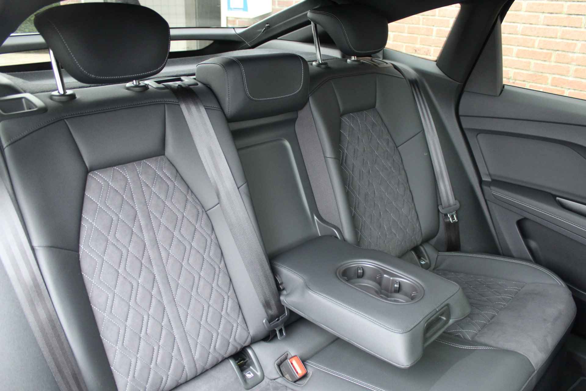 Audi Q4 Sportback e-tron 45 quattro S Edition 82 kWh |PANO|21-INCH|MATRIX-LED|SONOS| - 39/61
