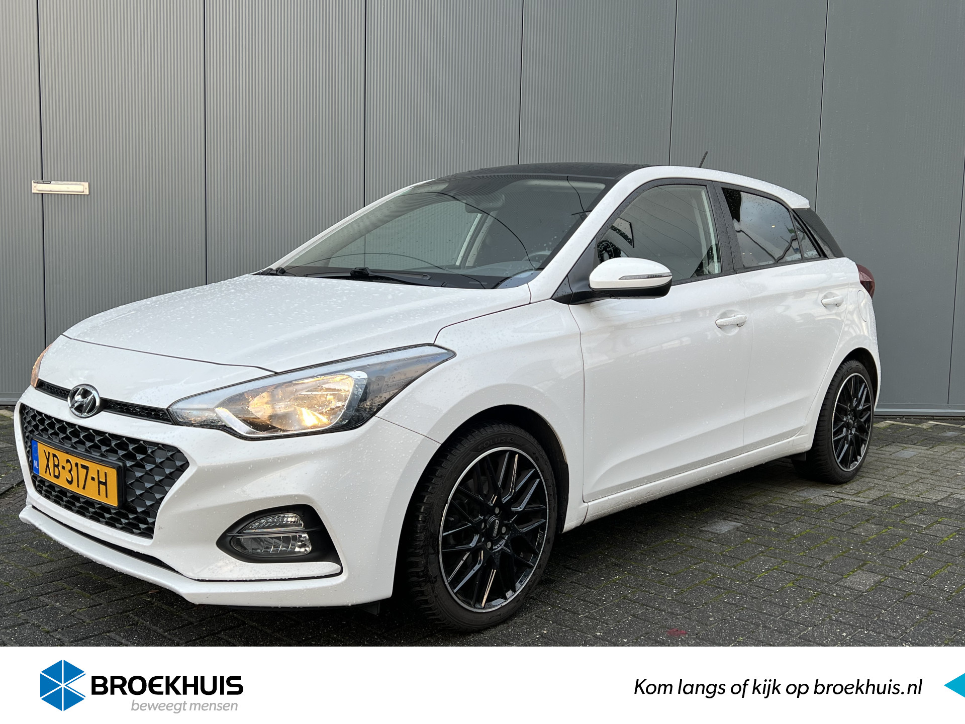 Hyundai i20 1.0 T-GDI 100pk Comfort | Trekhaak | Navigatie | Lichtmetalen velgen | Camera | Cruise controle | Bluetooh | Carplay | Parkeerse