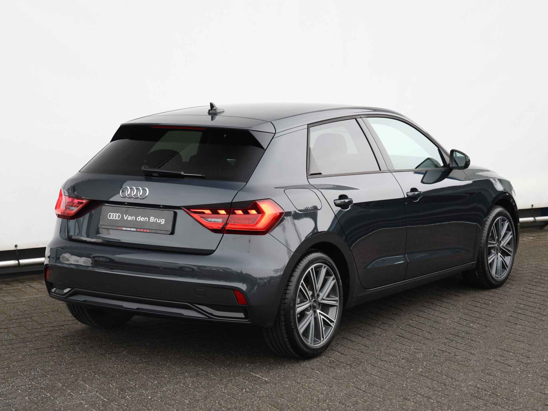 Audi A1 Sportback 30 TFSI Advanced edition 110pk | LED | Keyless | Inkl. spiegels | Apple Carplay | Adaptive Cruise | 17" Velgen - 5/31