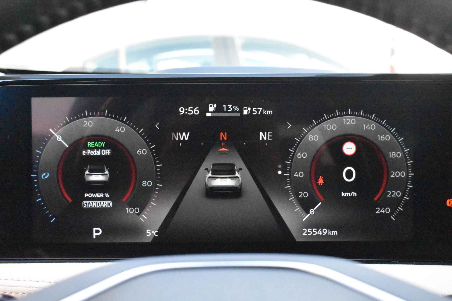 Nissan Ariya Evolve 91 kWh 240pk | Bose Audio | Draadloze Apple Carplay & Android Auto | Afneembare Trekhaak | Elektrisch Verstelbare Stoelen | Stoel/Stuurwiel Verwarming | - 40/46