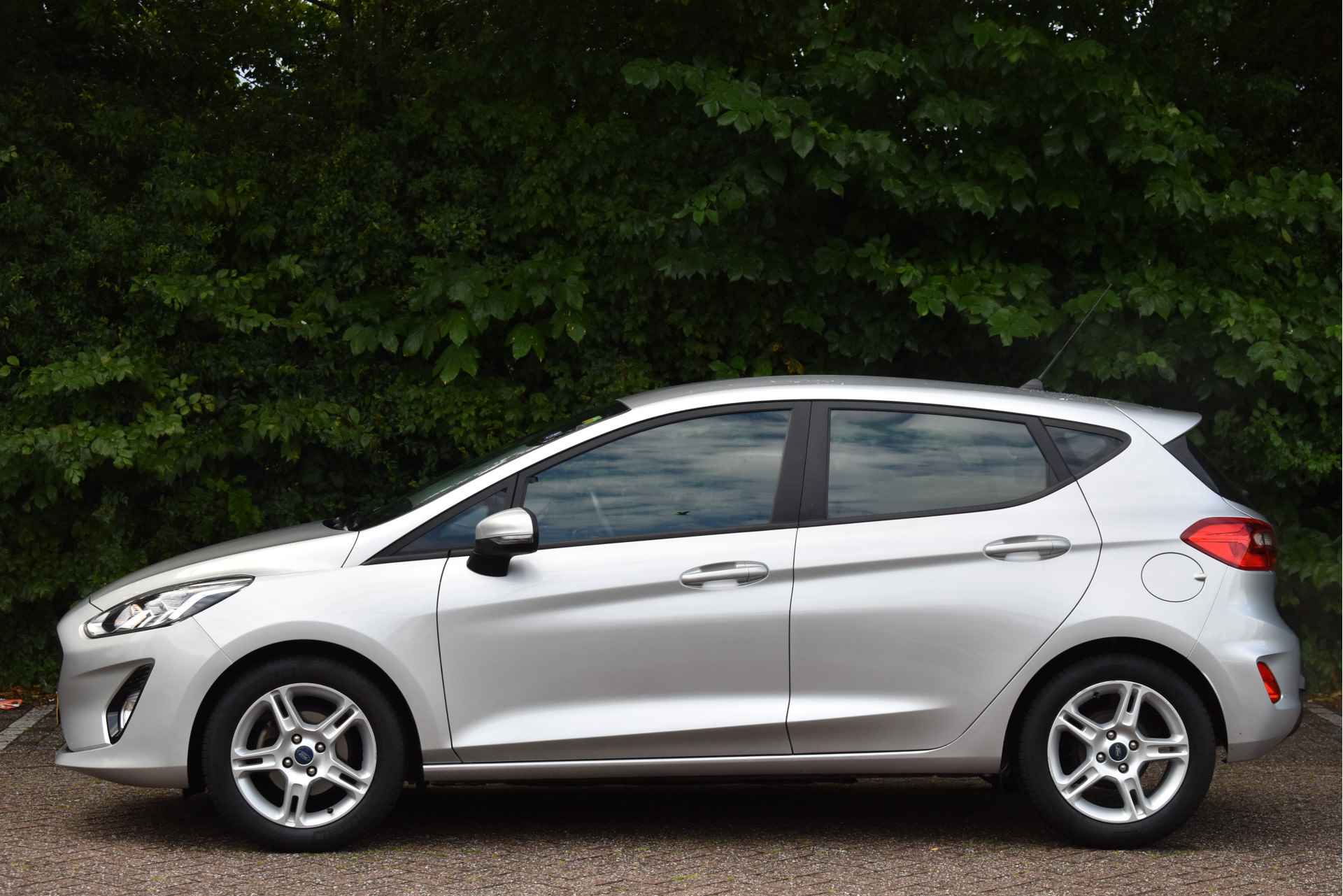 Ford Fiesta 1.0 EcoBoost 100 PK | CARPLAY | LIMIT CONTR | TREKHAAK | DAB | BLUETOOTH | PDC | LM-VELGEN ALLWEATHER - 4/54